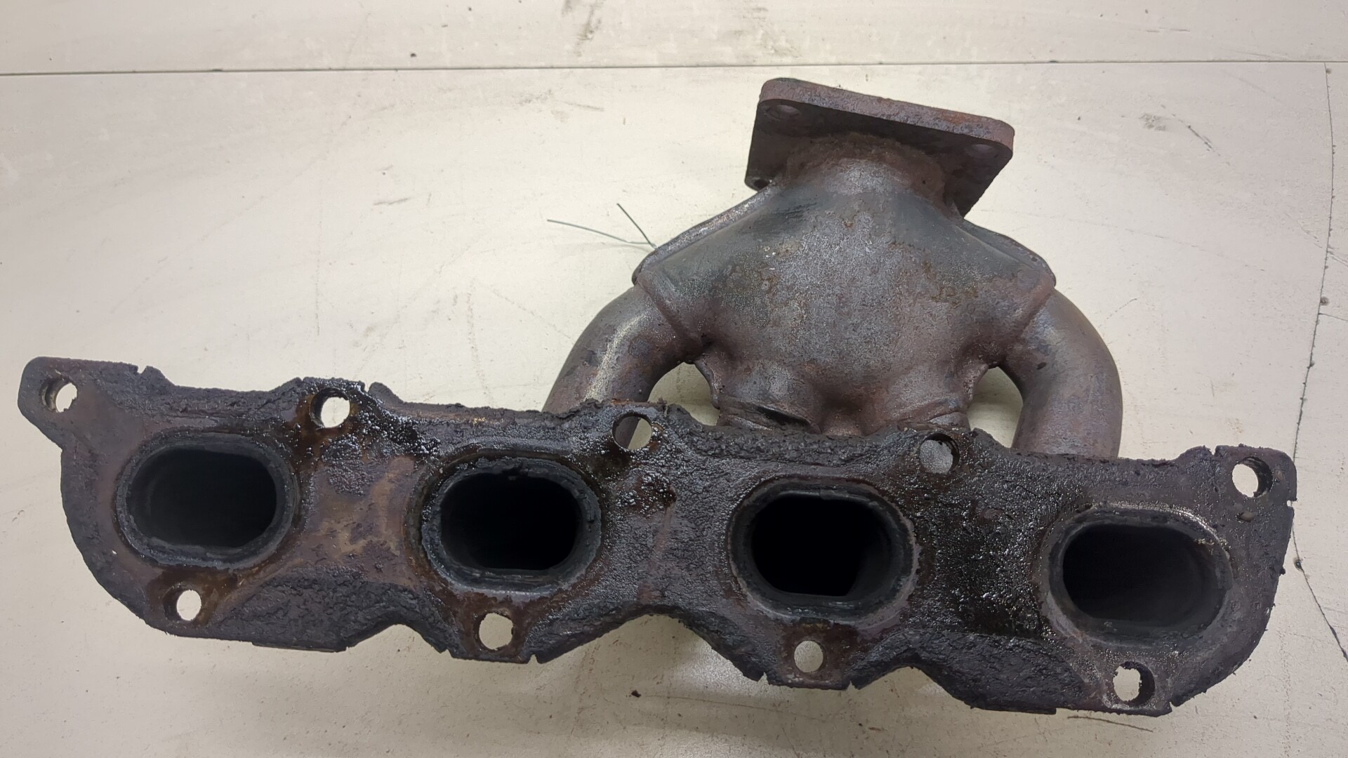 Коллектор выпускной