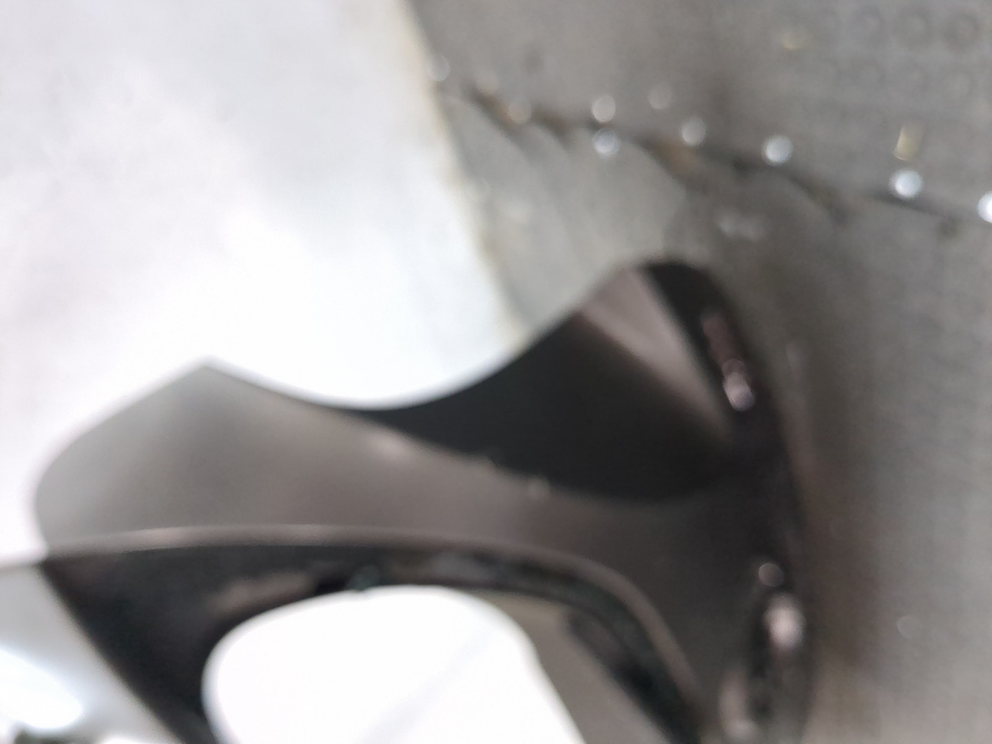 Дверь багажника