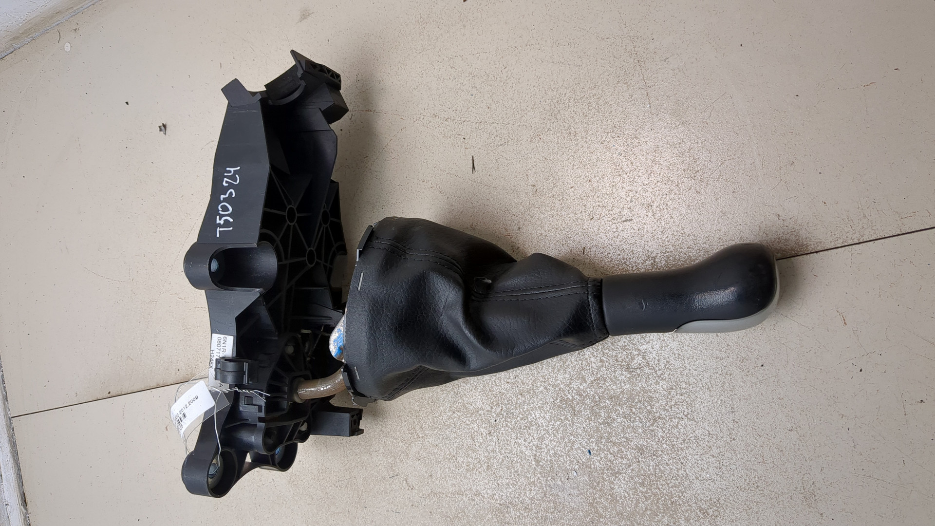 Кулиса МКПП / АКПП