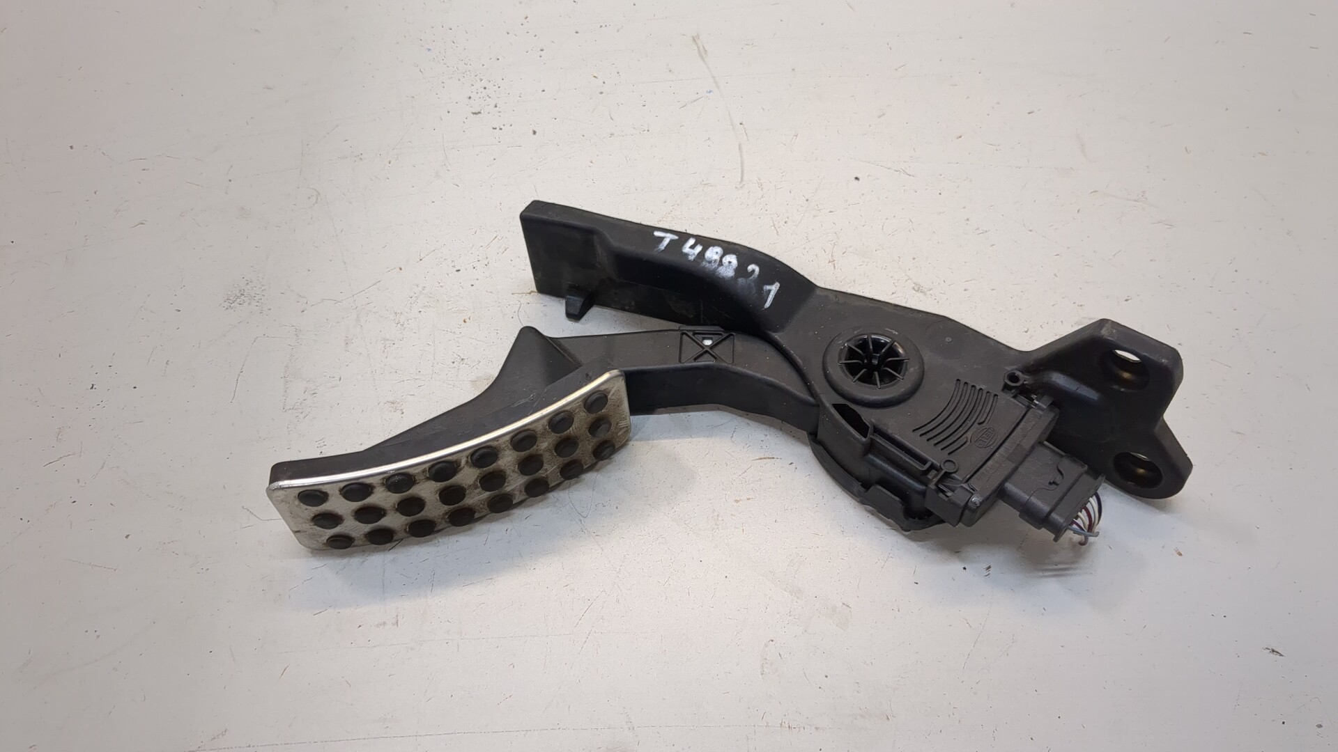 Педаль газа