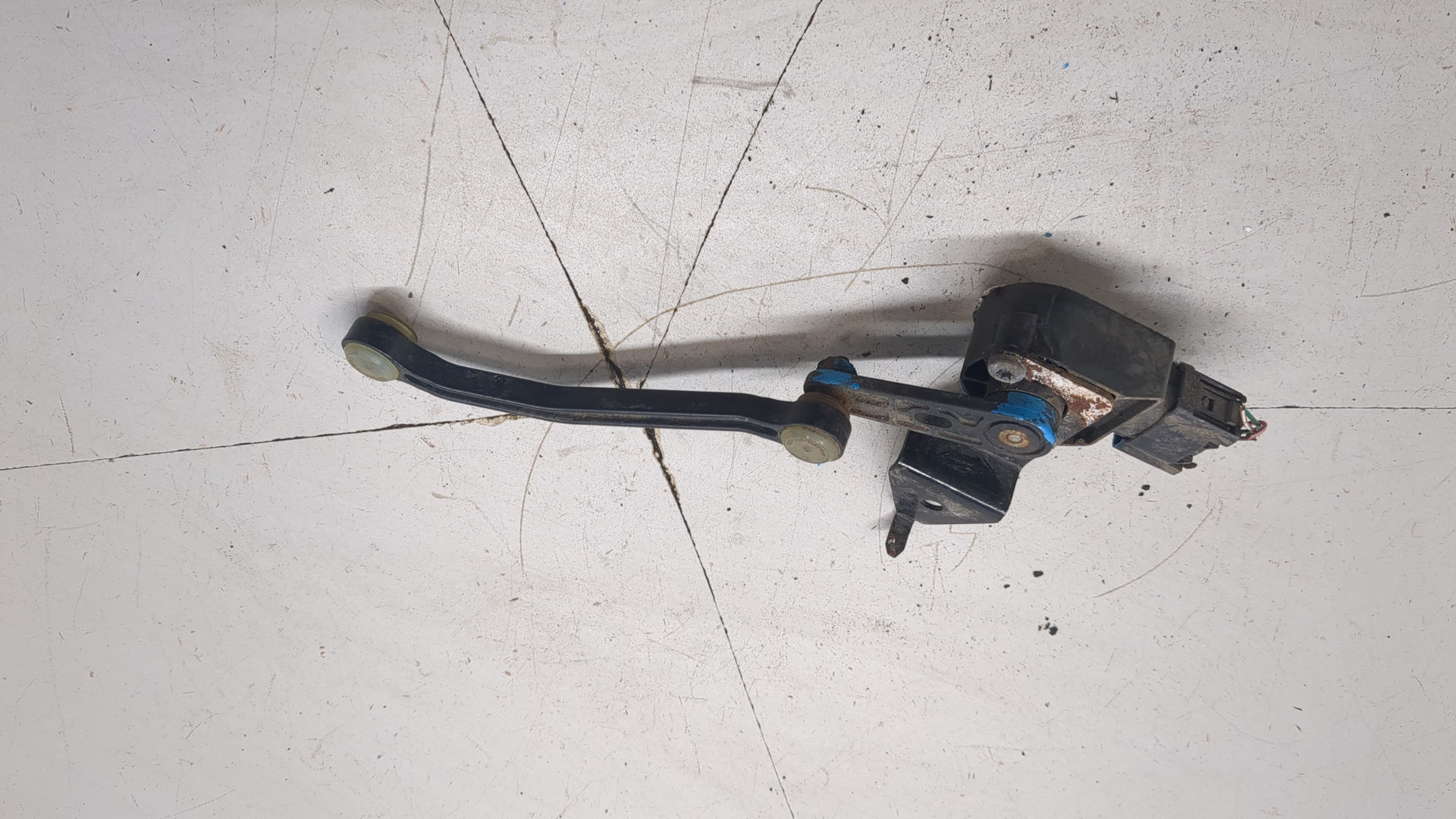 Датчик регулировки дорож. просвета