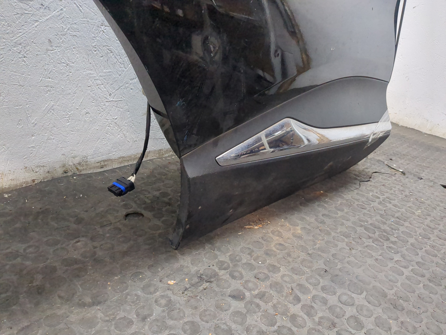 Дверь задняя правая