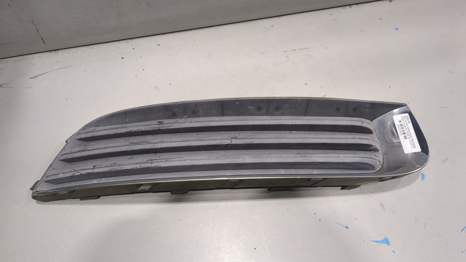 Решетка в бампер правая