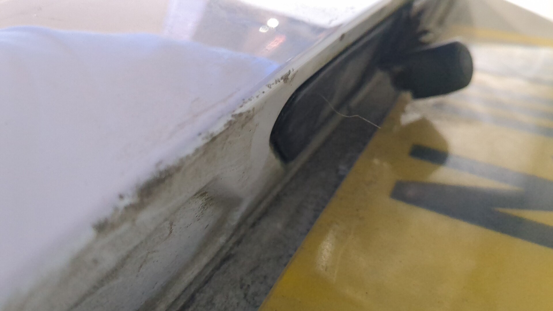 Дверь багажника