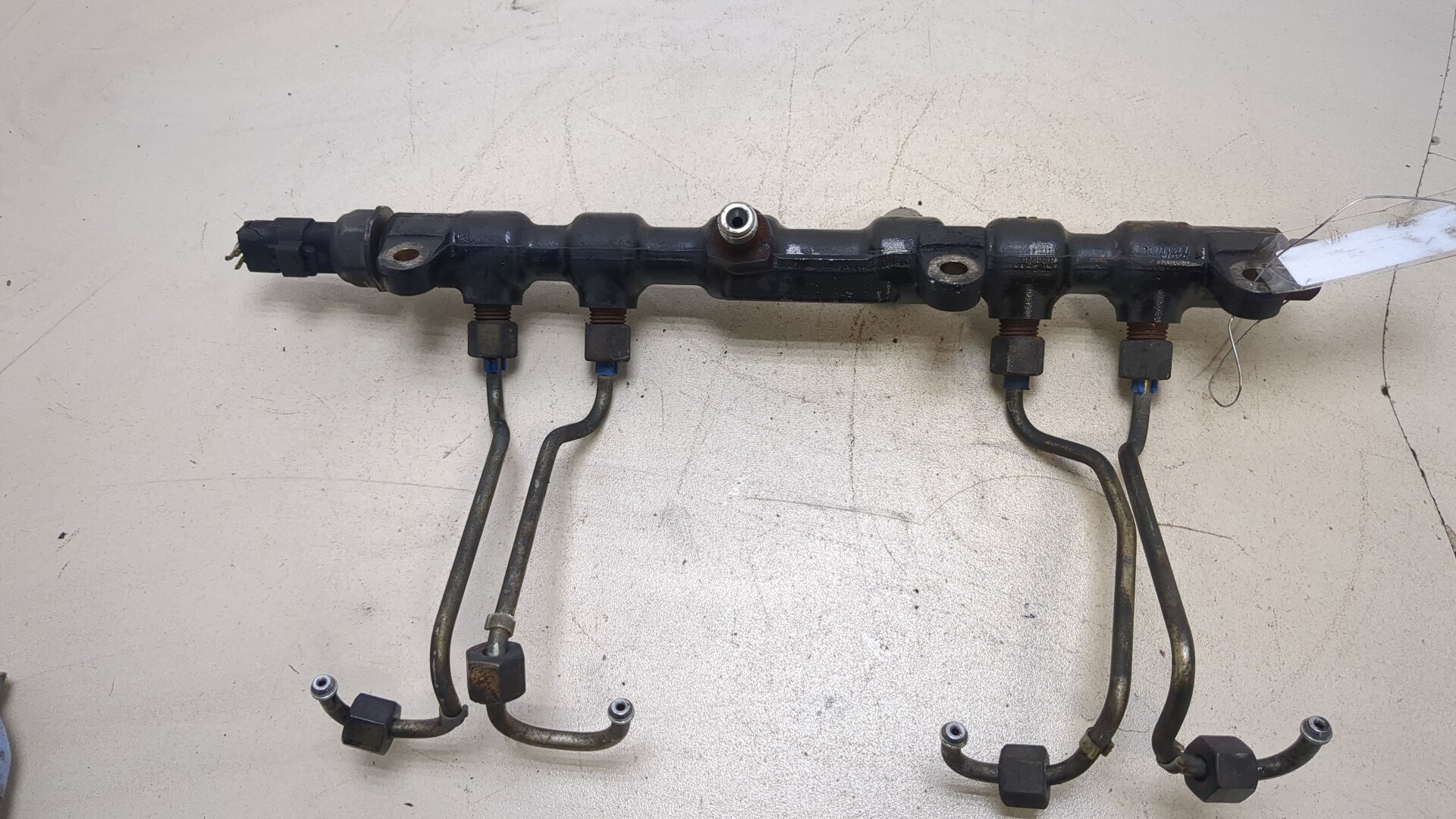 Рейка топливная (рампа)