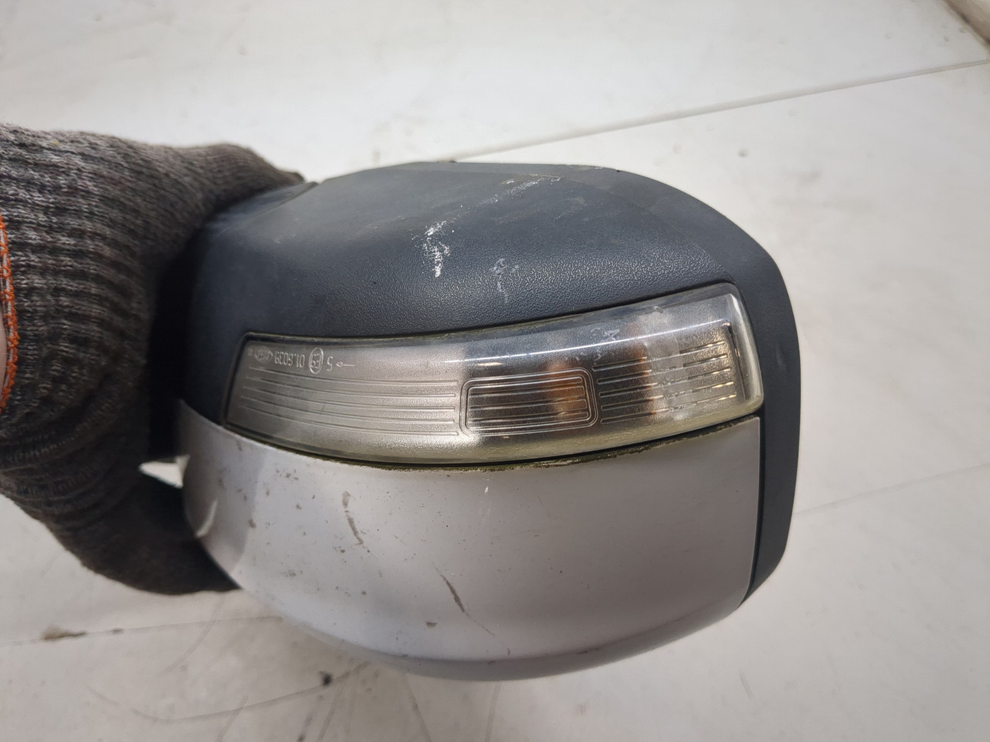 Зеркало правое электрическое