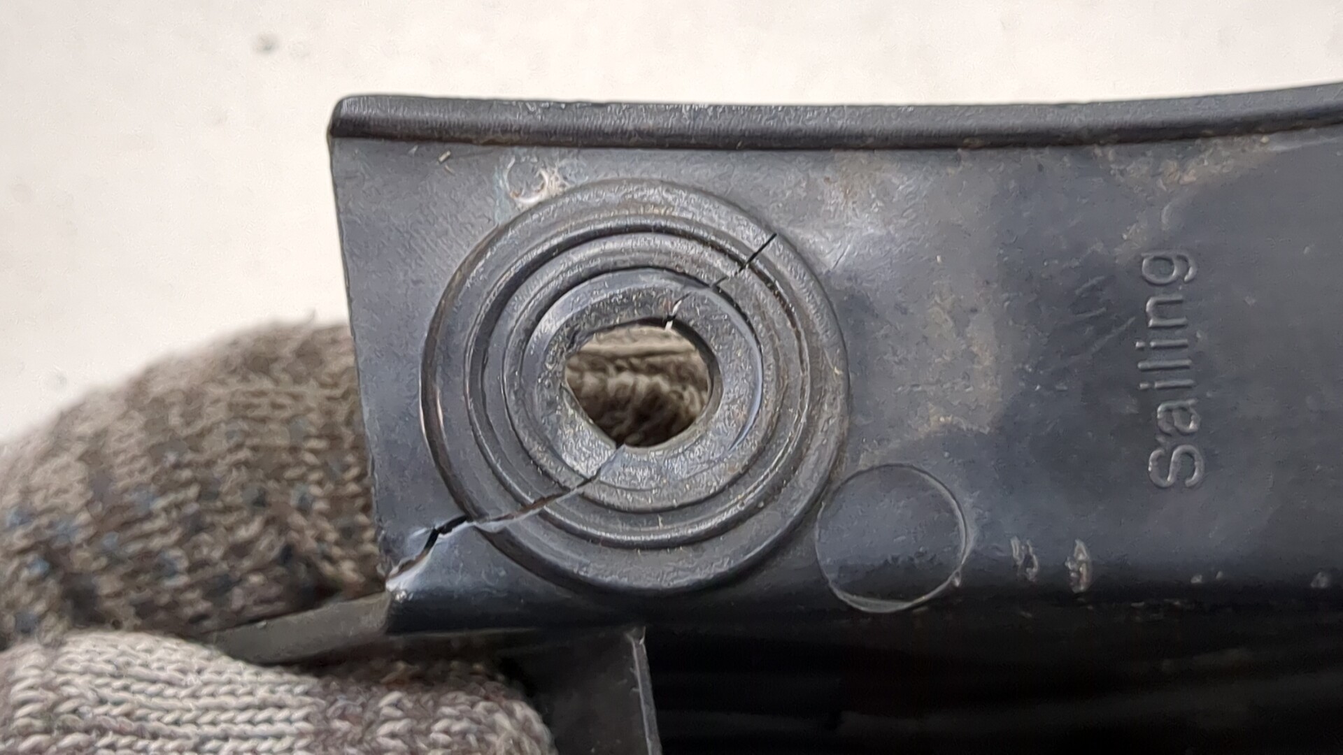 Фонарь задний левый