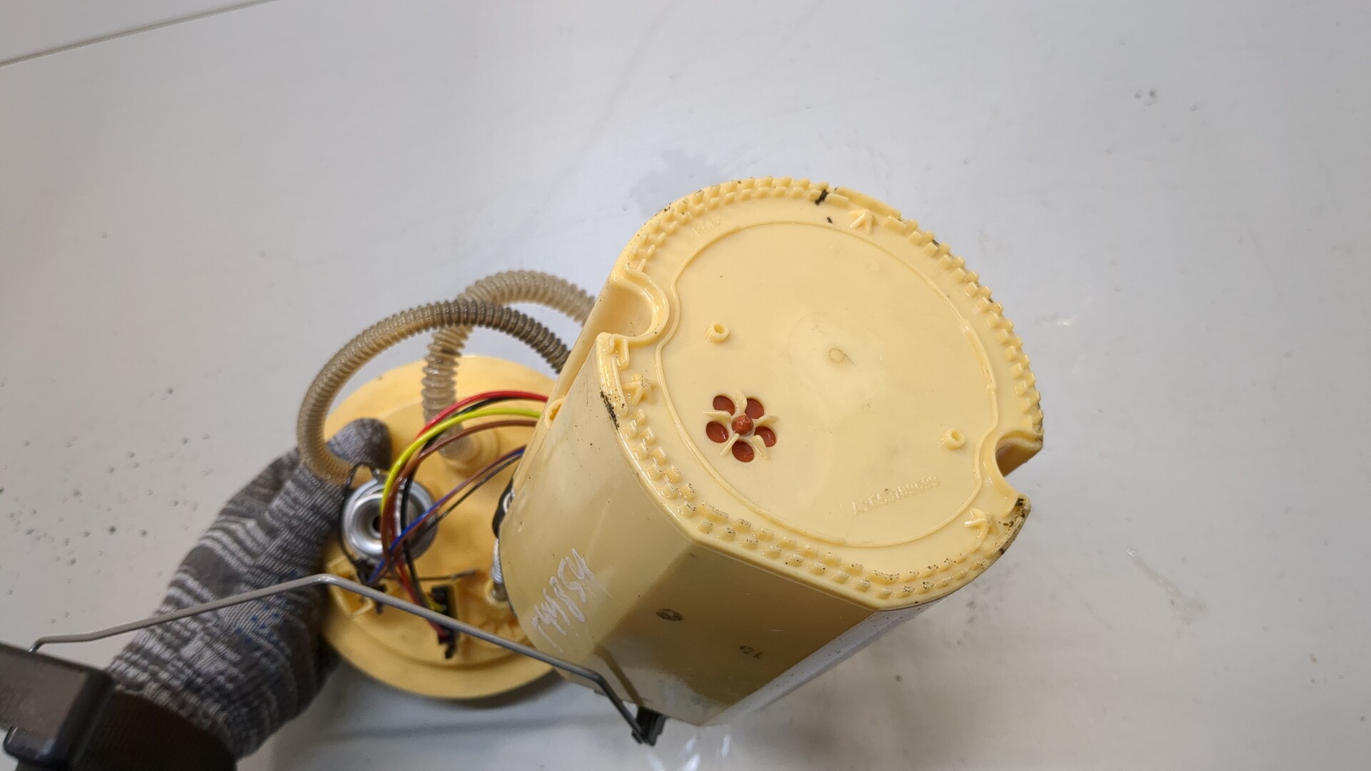 Насос топливный электрический