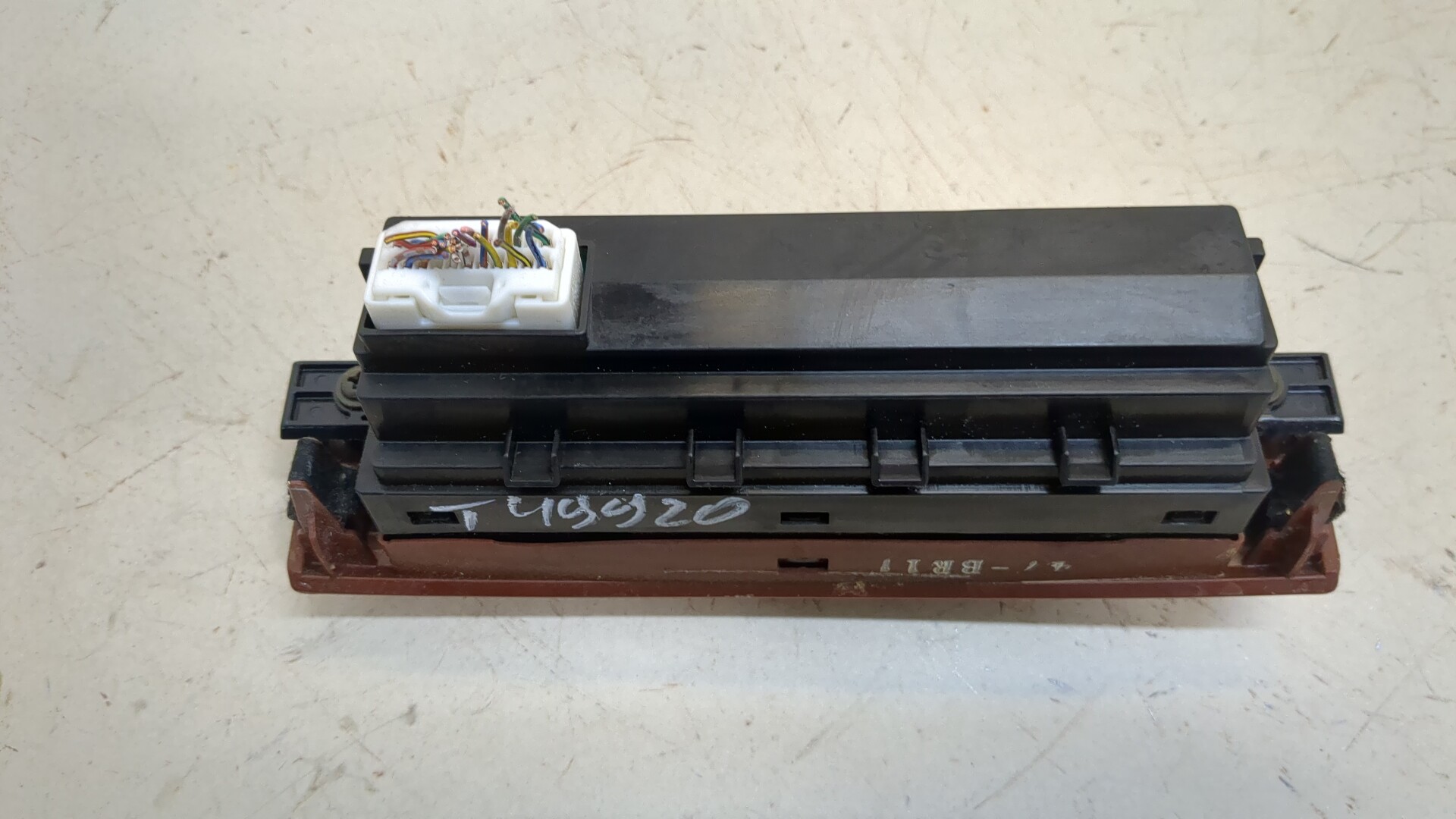 Кнопка обогрева сидений