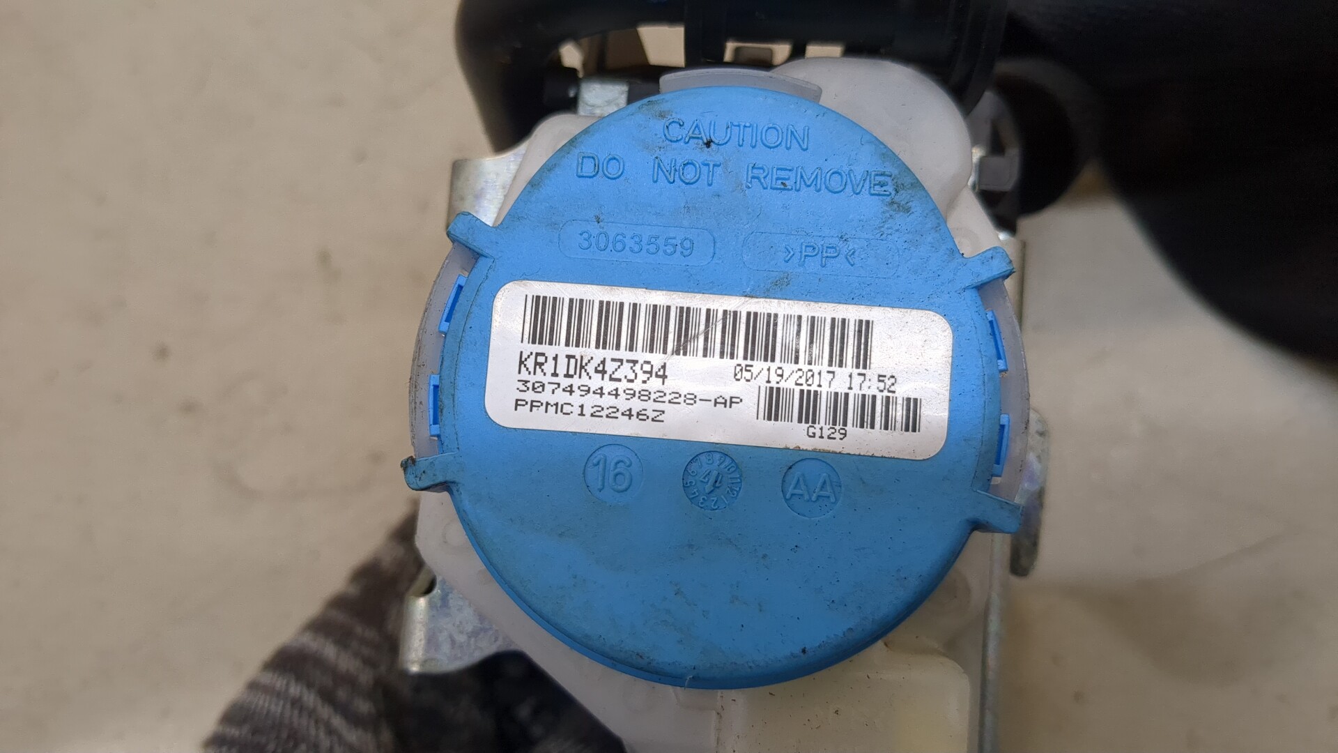 Ремень безопасности