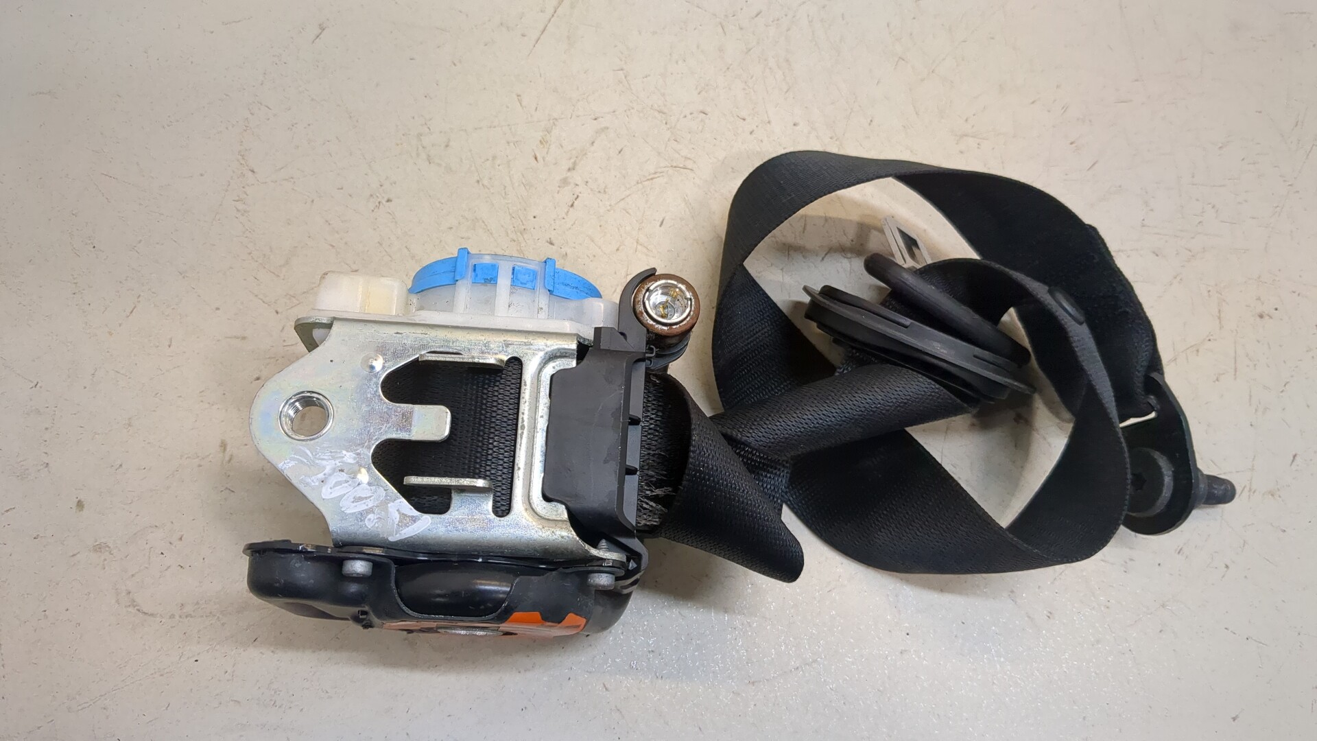 Ремень безопасности