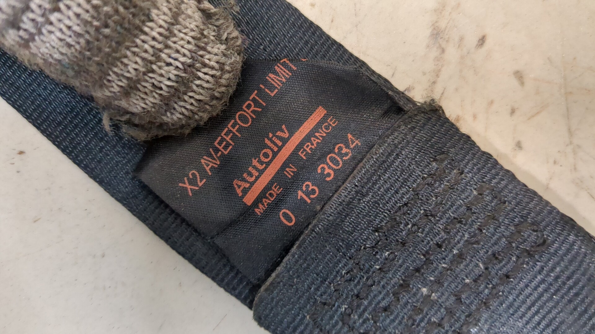 Ремень безопасности