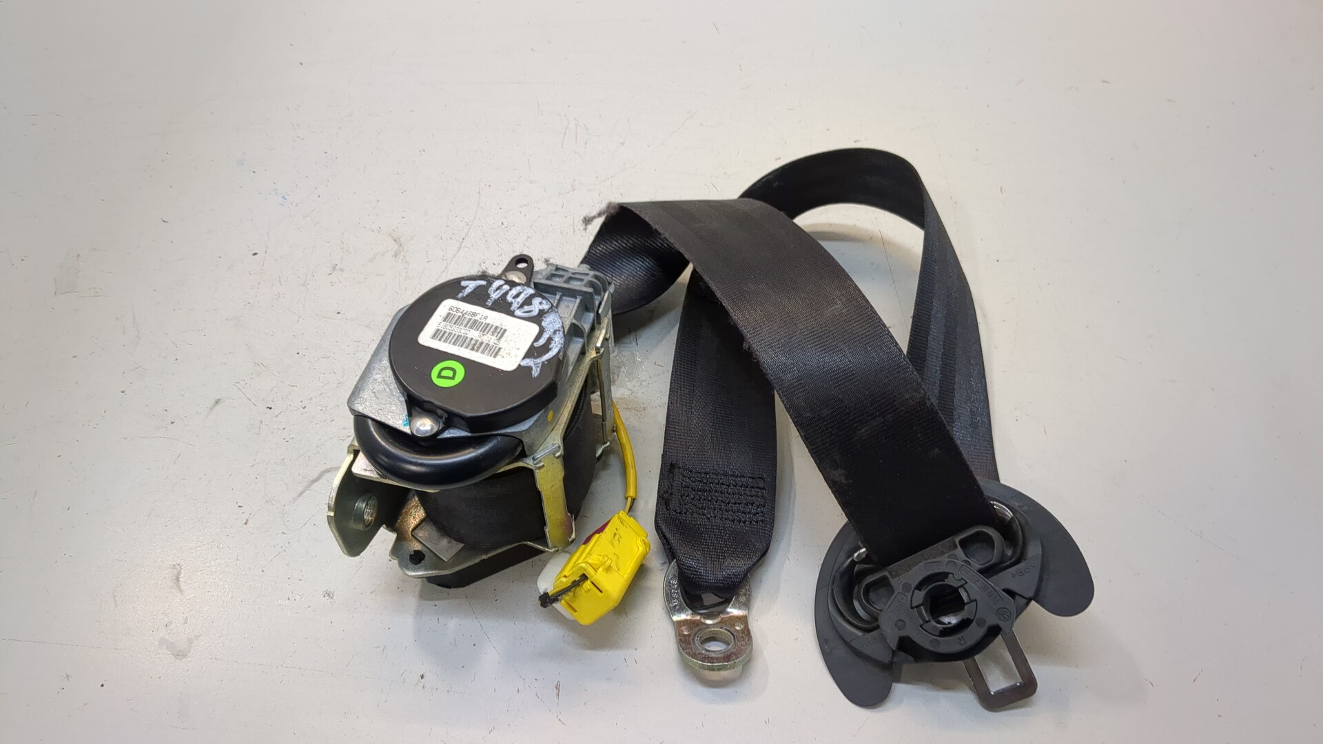 Ремень безопасности