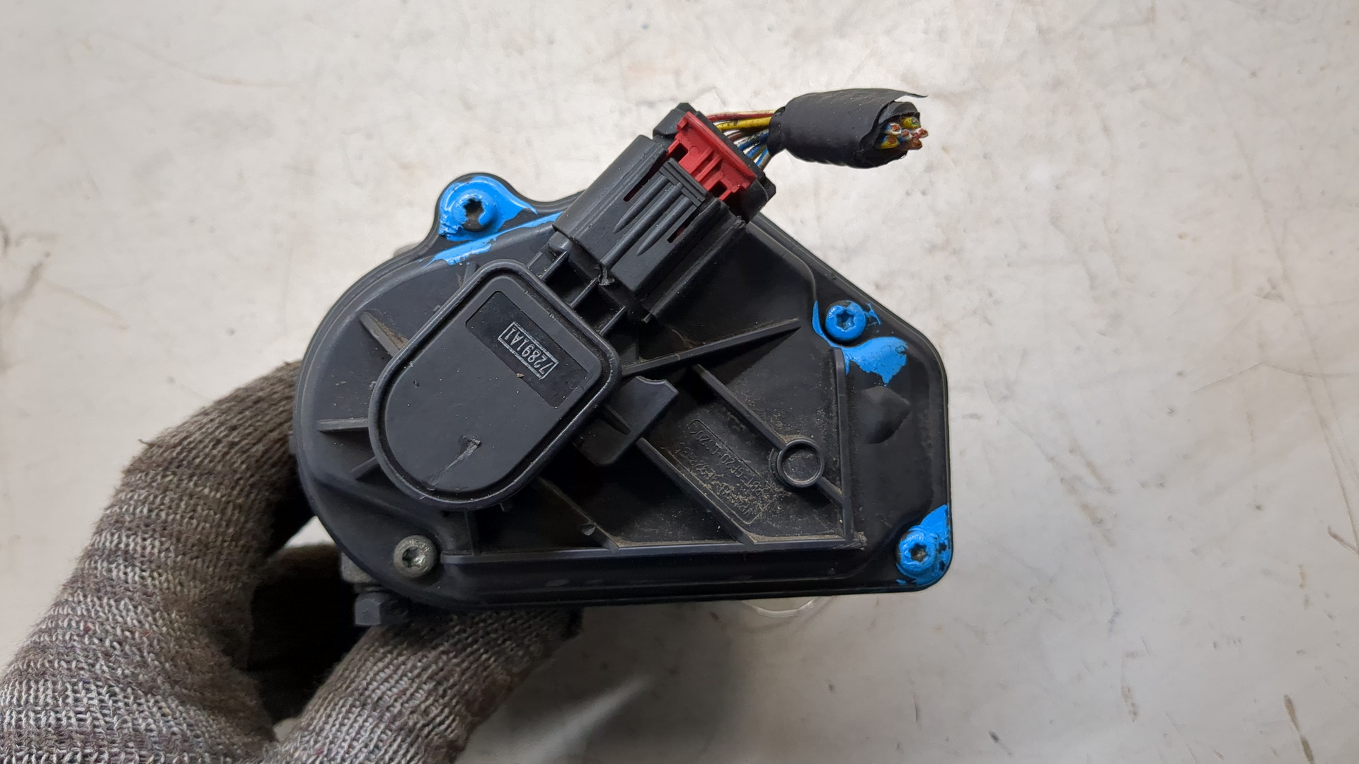 Заслонка дроссельная электрическая