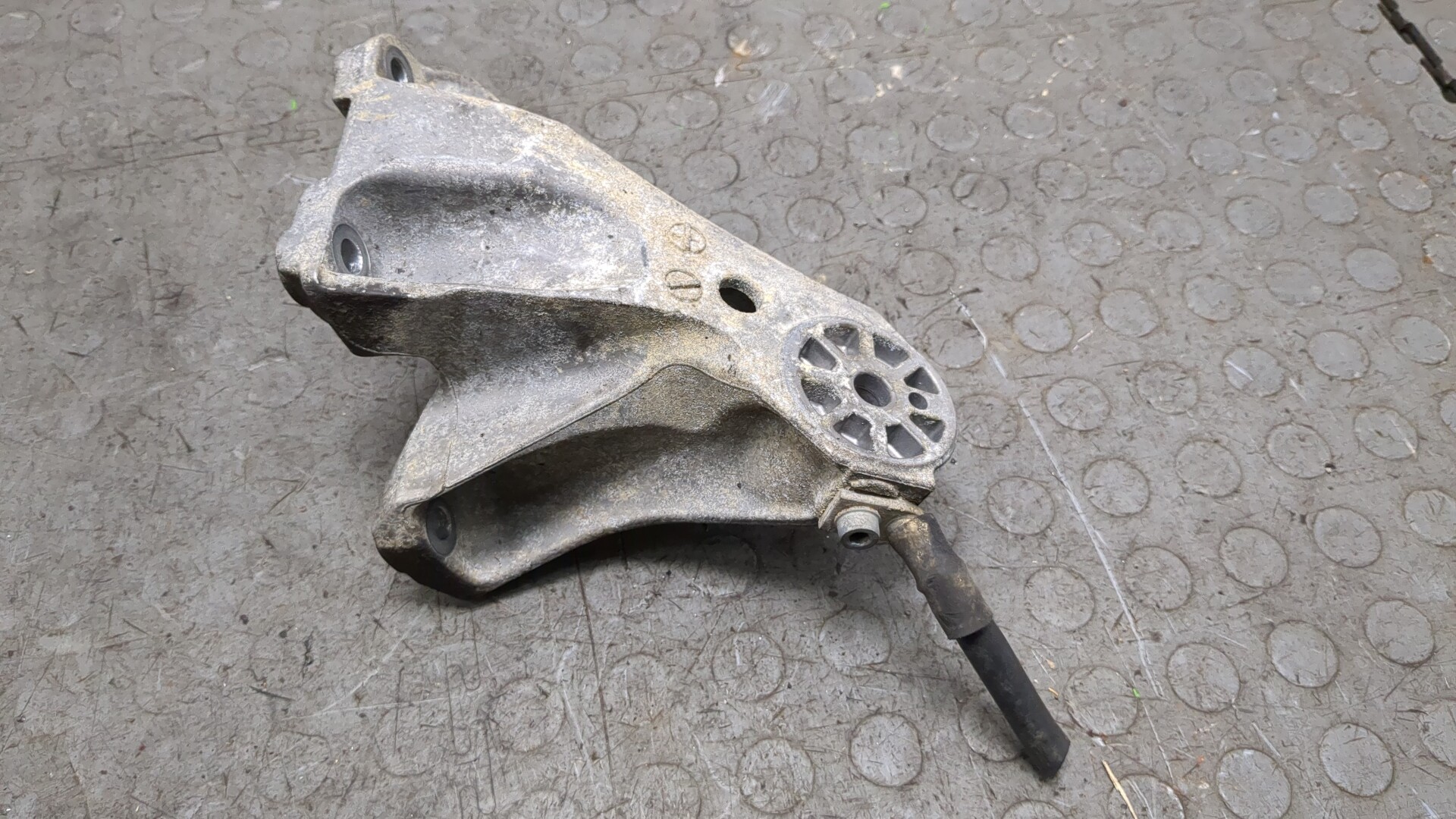 Кронштейн КПП