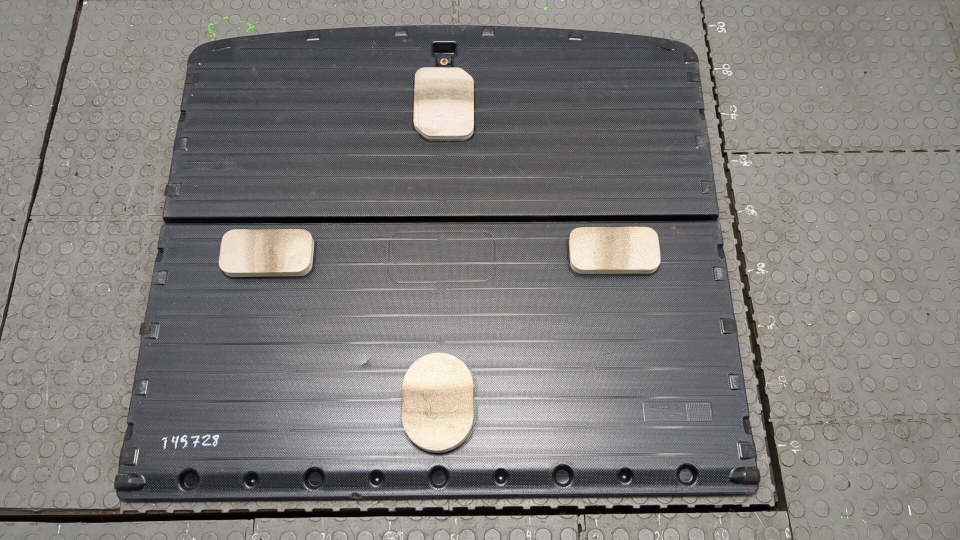 Коврик бардачка