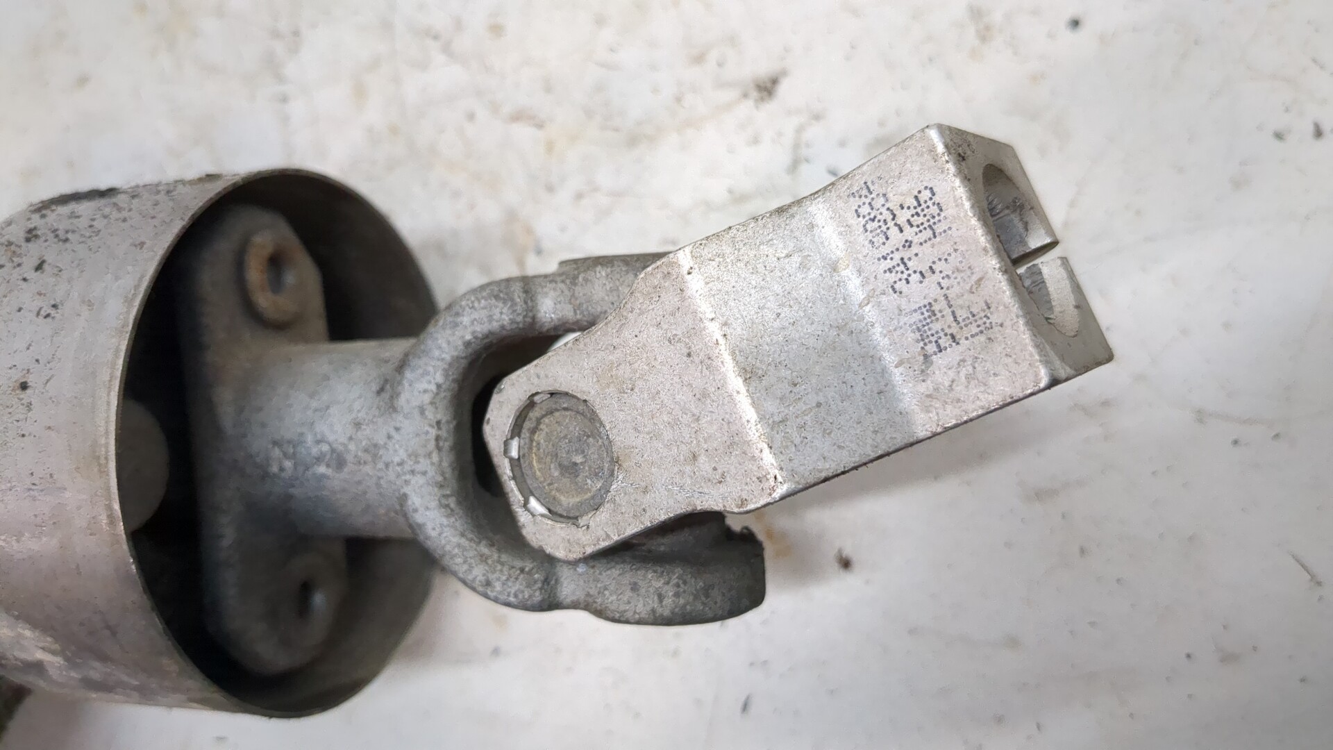 Кардан рулевой