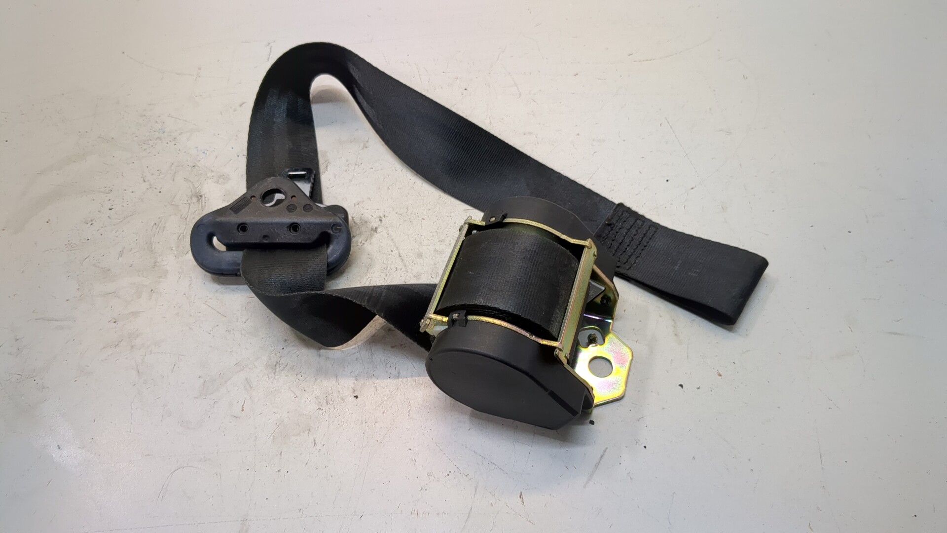 Ремень безопасности