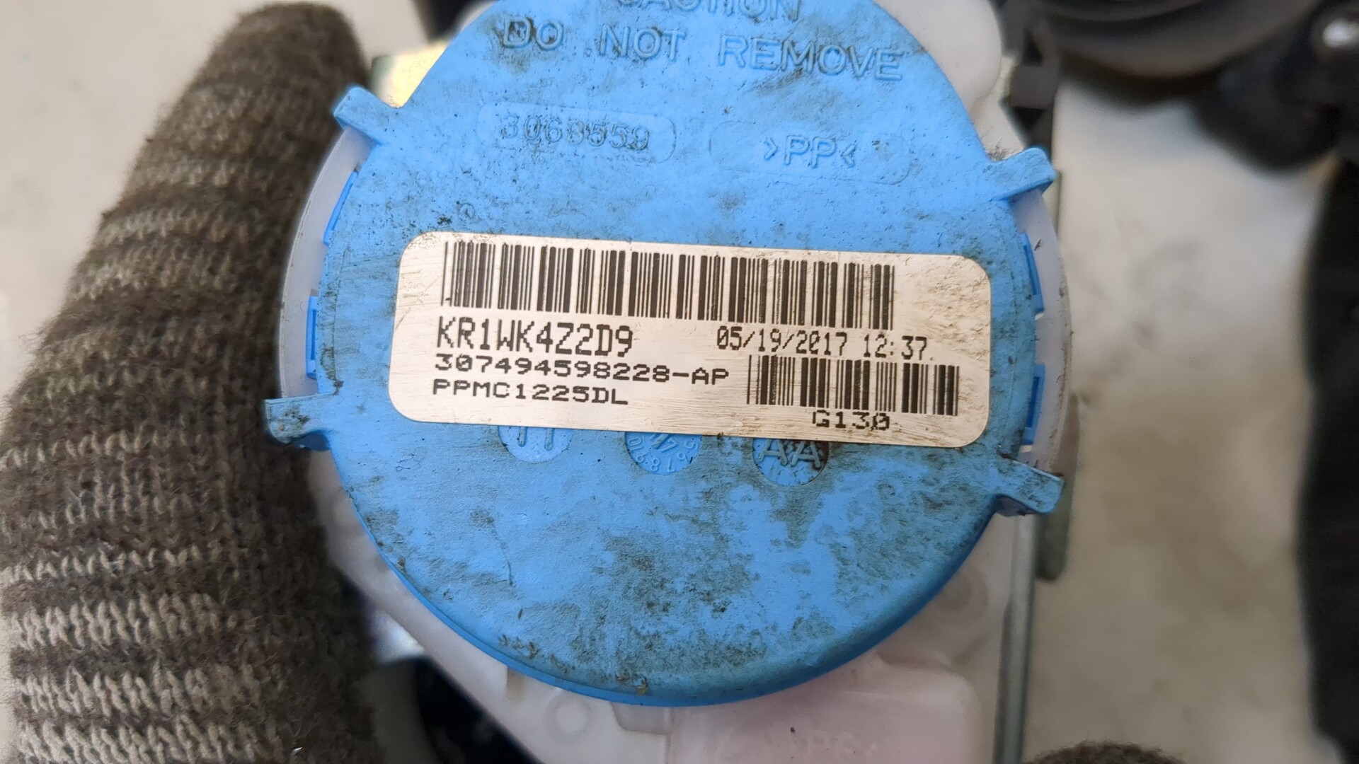 Ремень безопасности