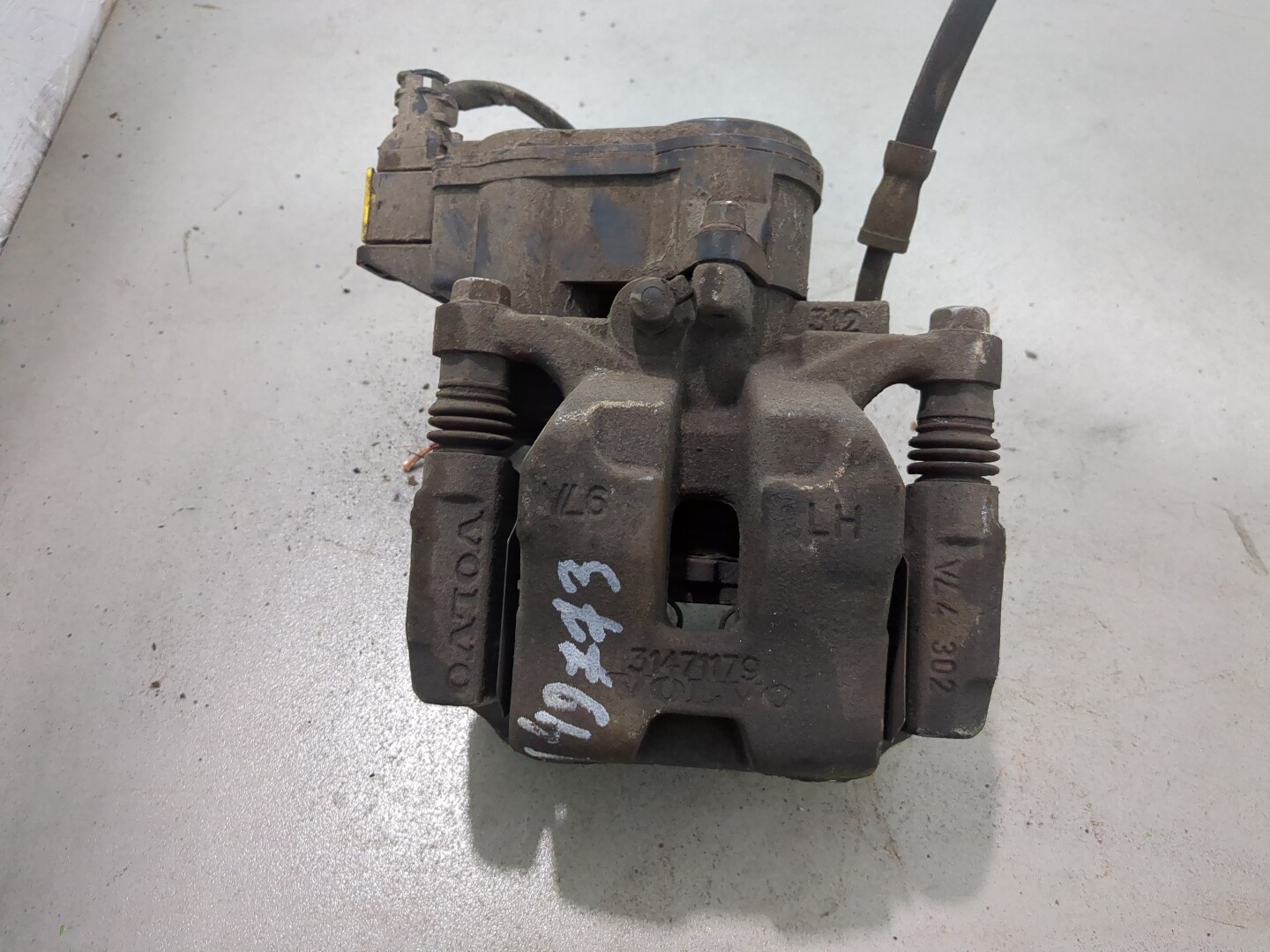 Суппорт задний левый