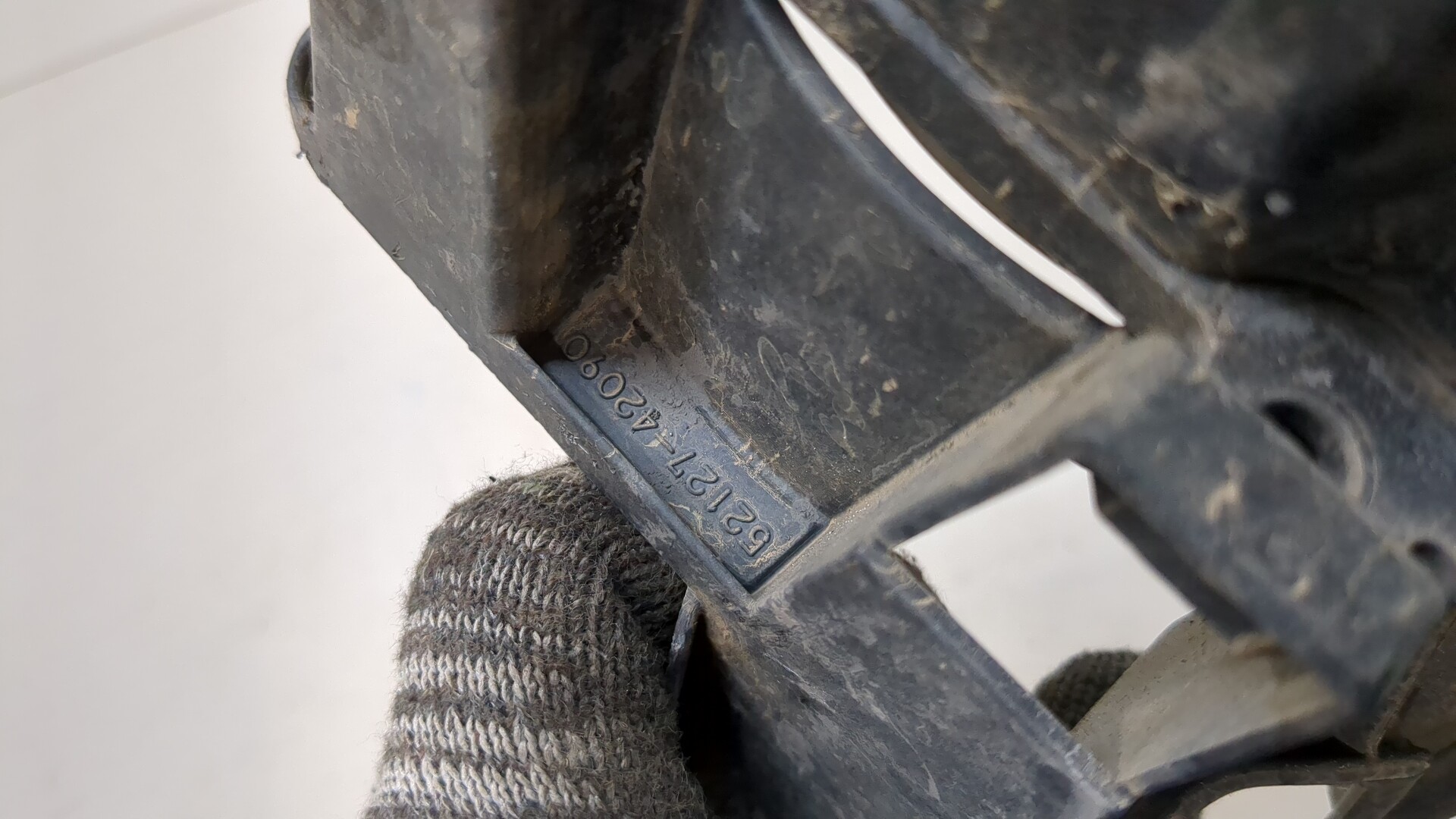 Фара противотуманная правая