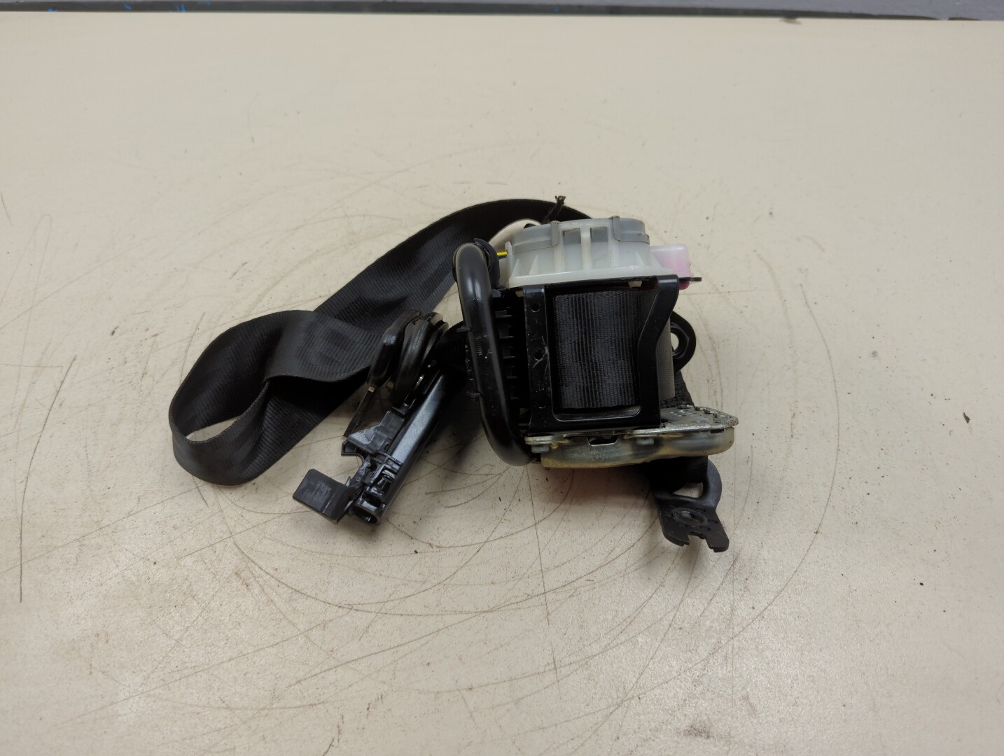 Ремень безопасности