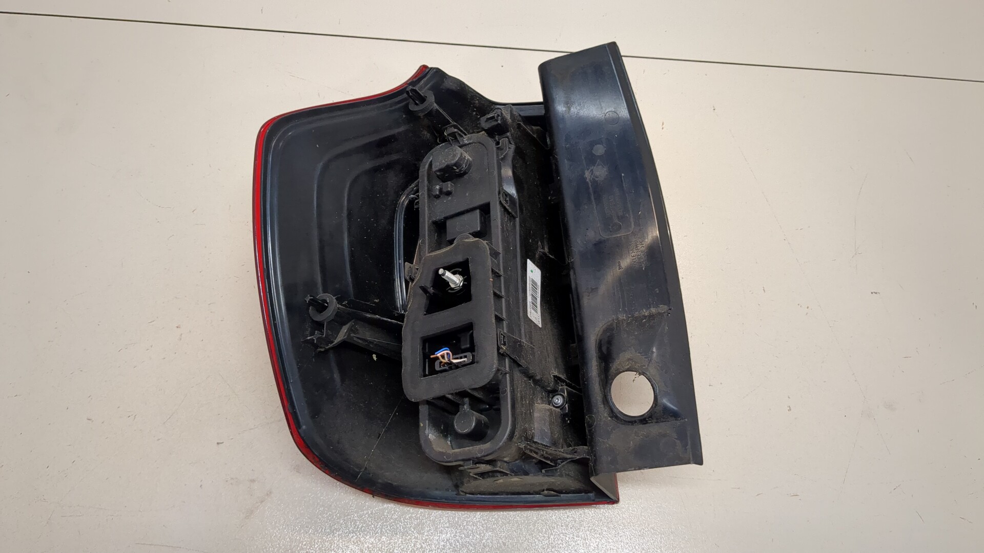 Фонарь задний правый