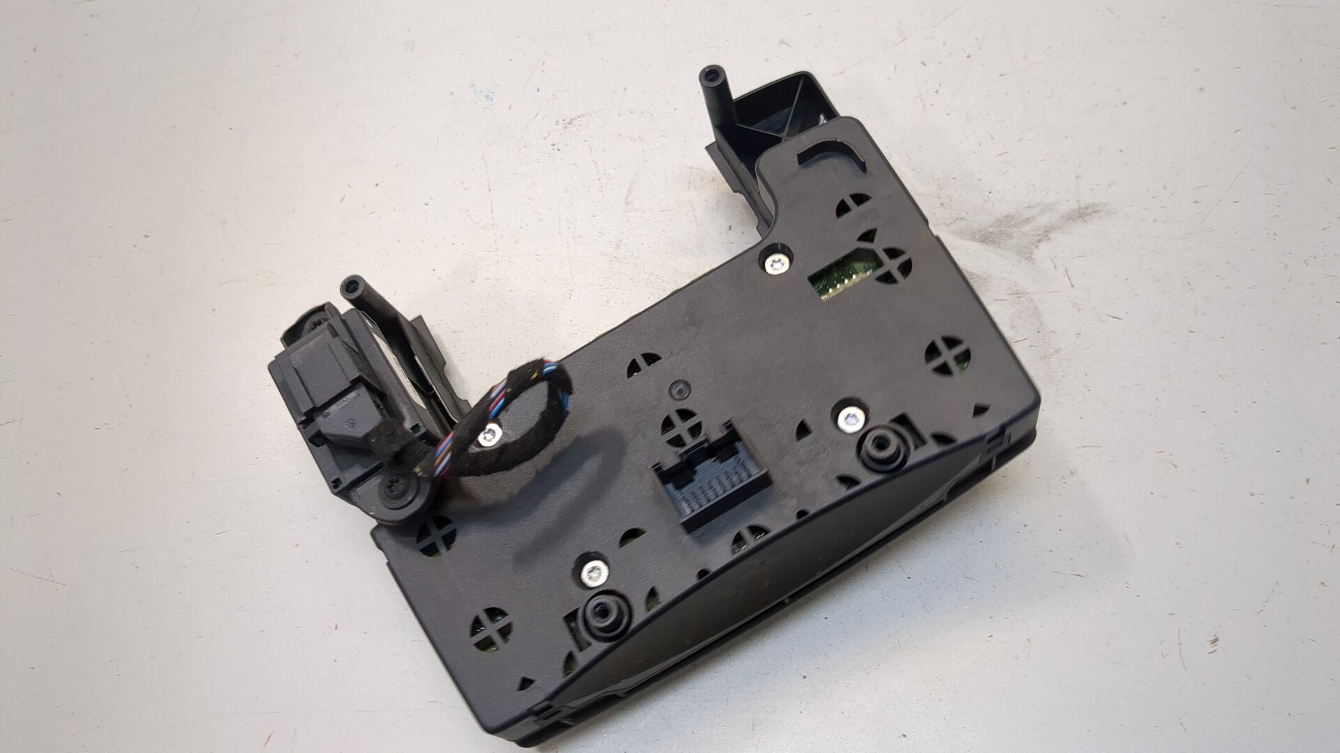 Кнопка многофункциональная