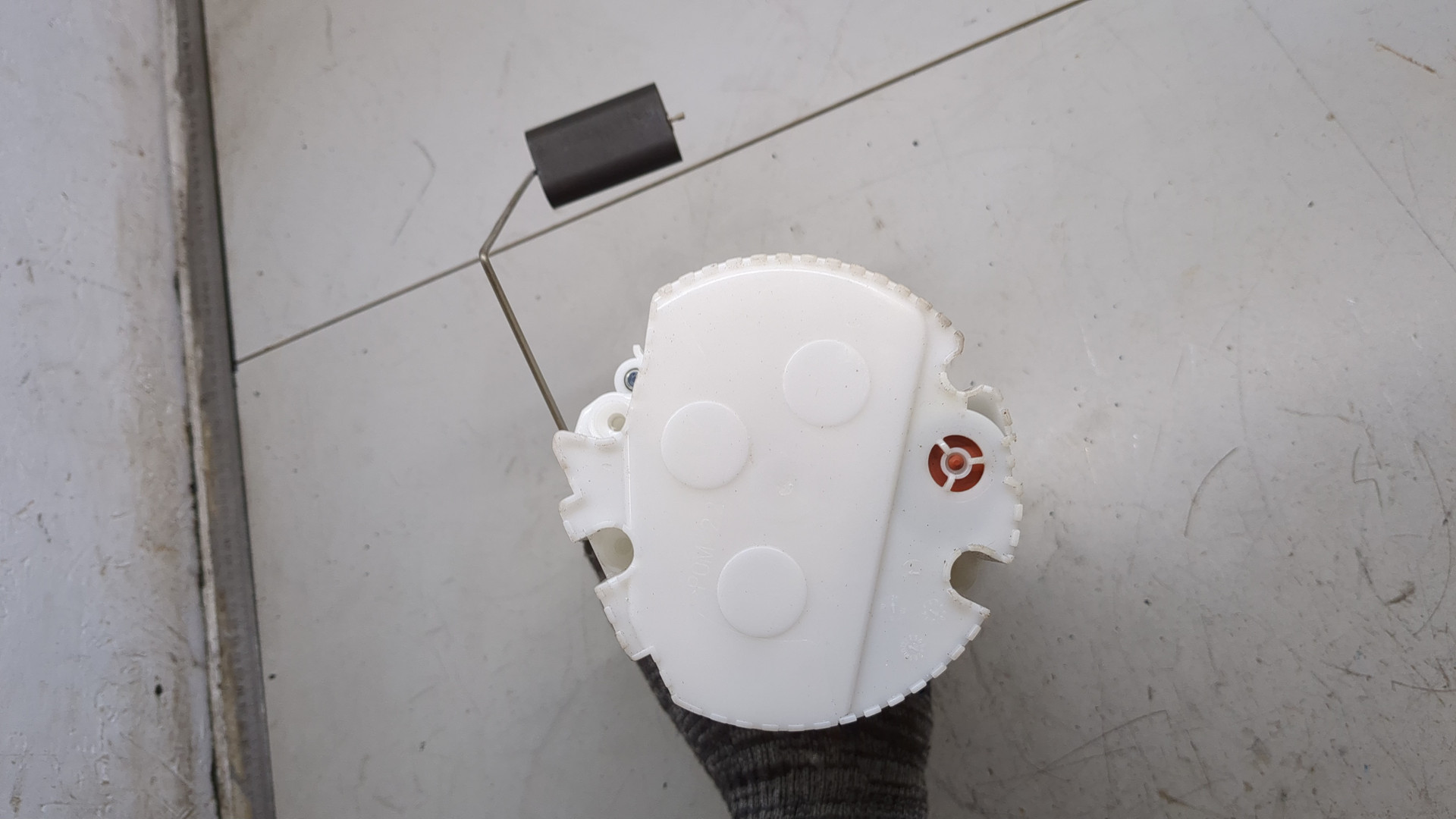 Насос топливный электрический