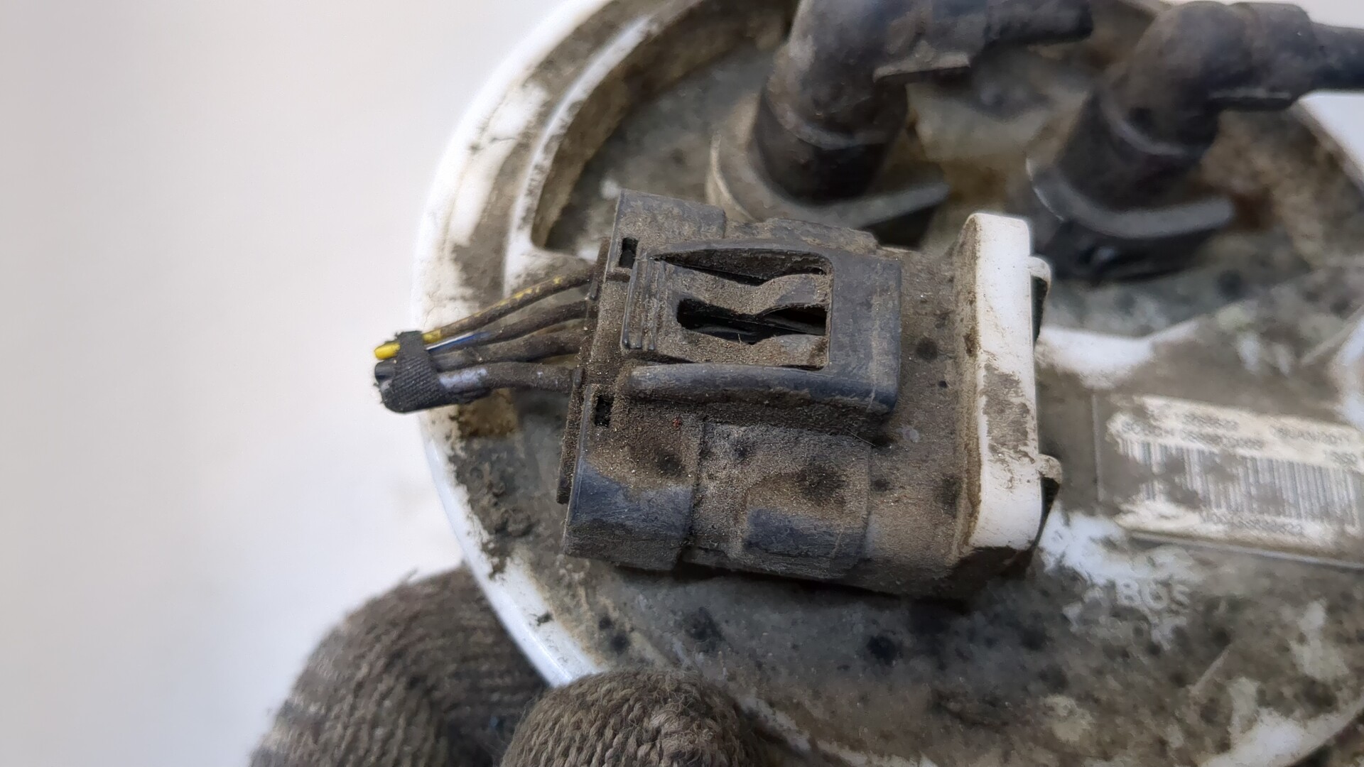 Насос топливный электрический