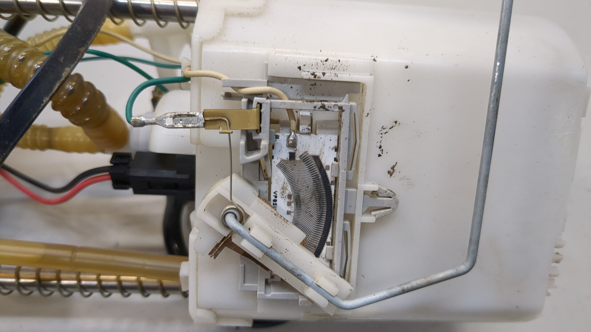 Насос топливный электрический