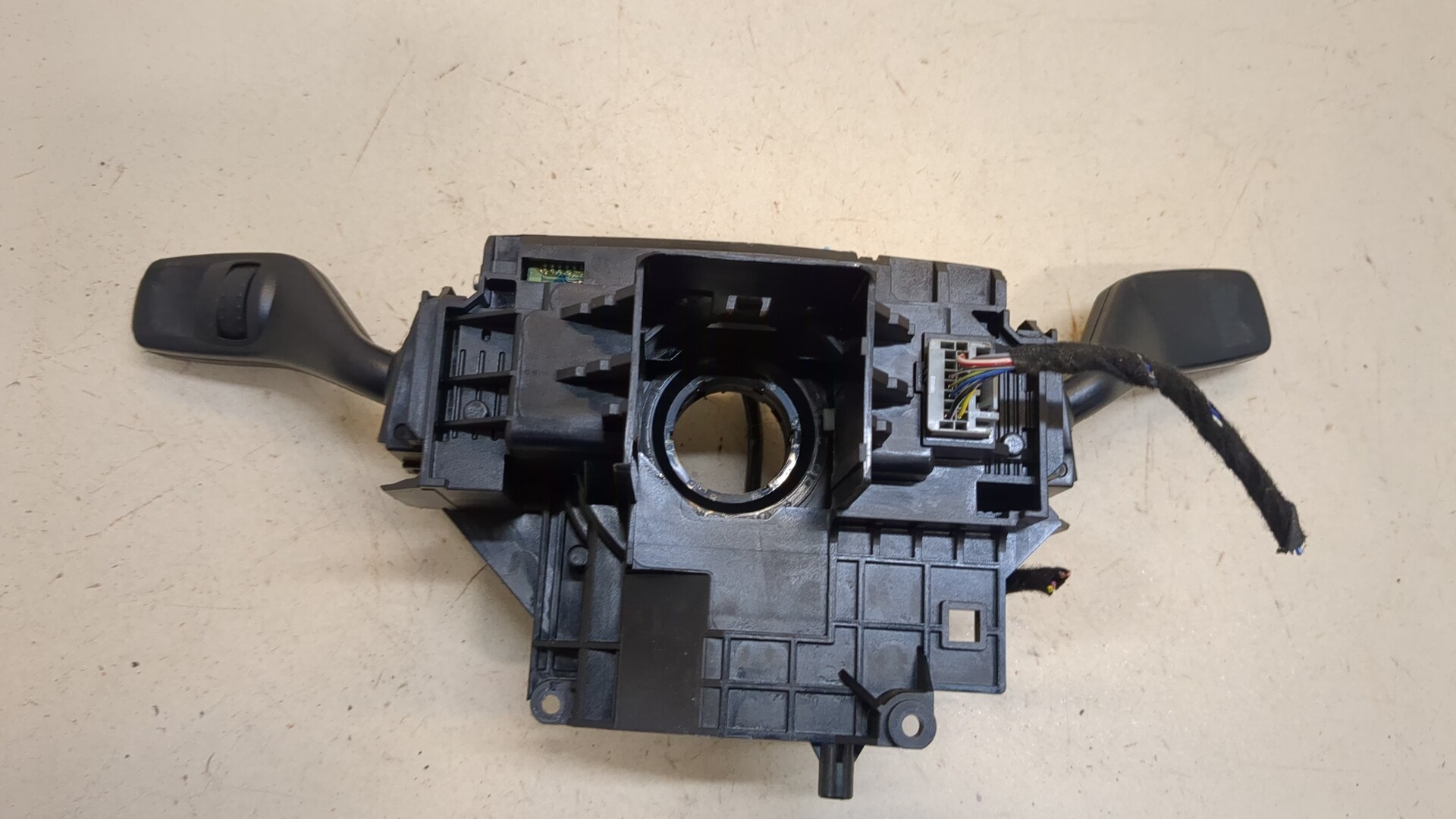 Переключатель подрулевой