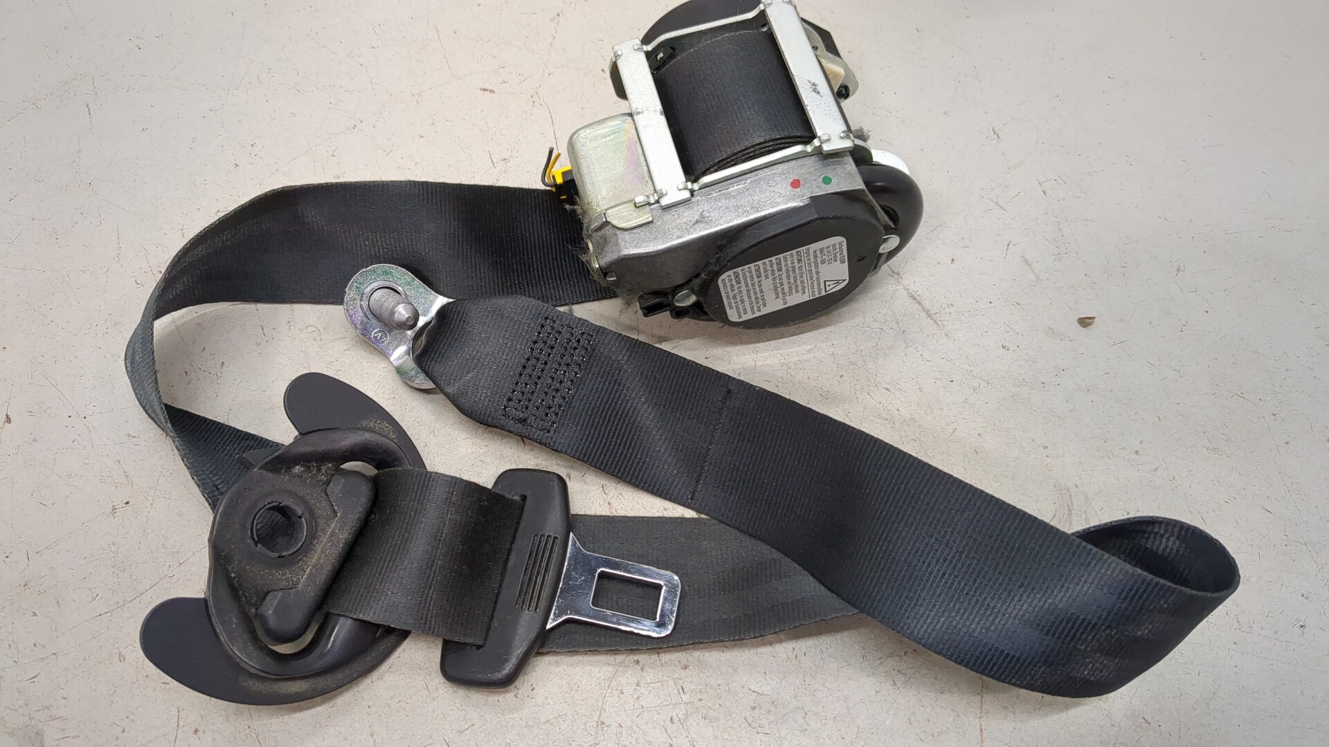 Ремень безопасности