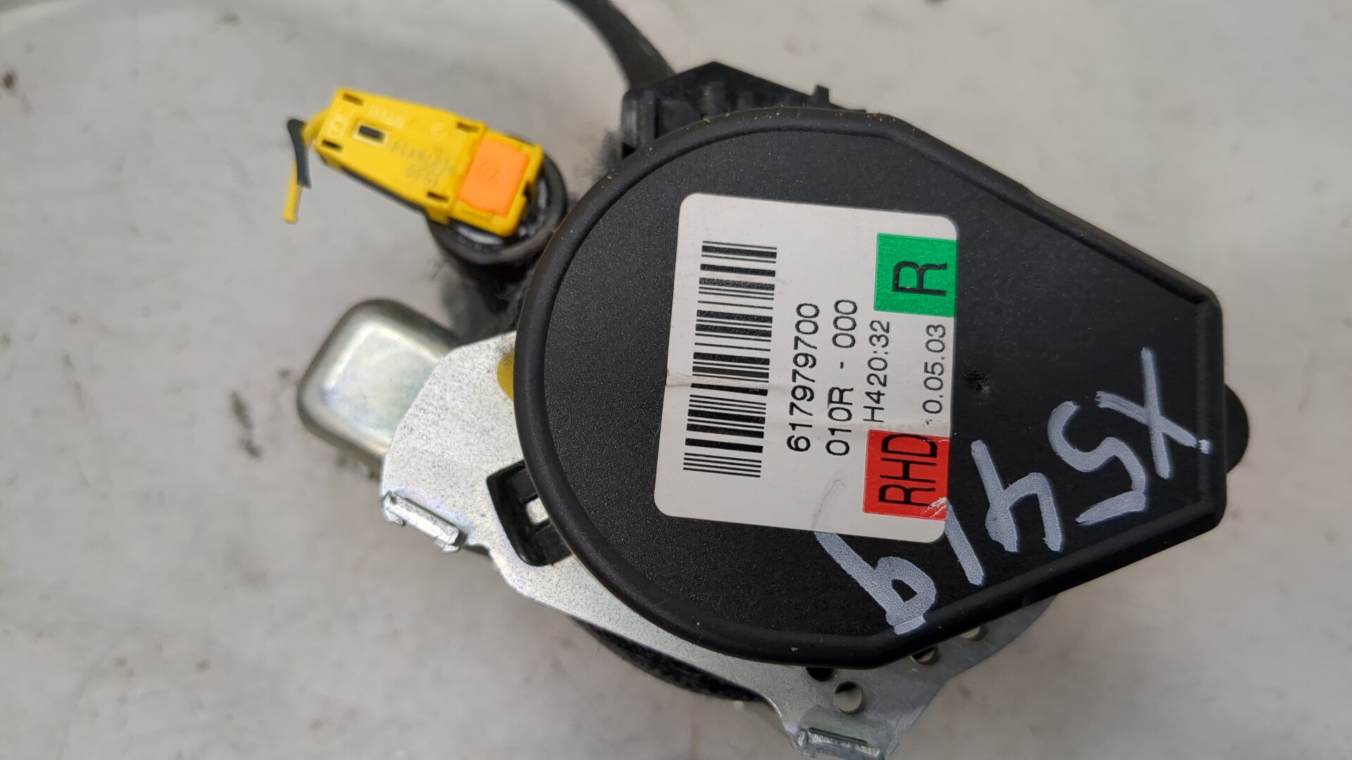 Ремень безопасности