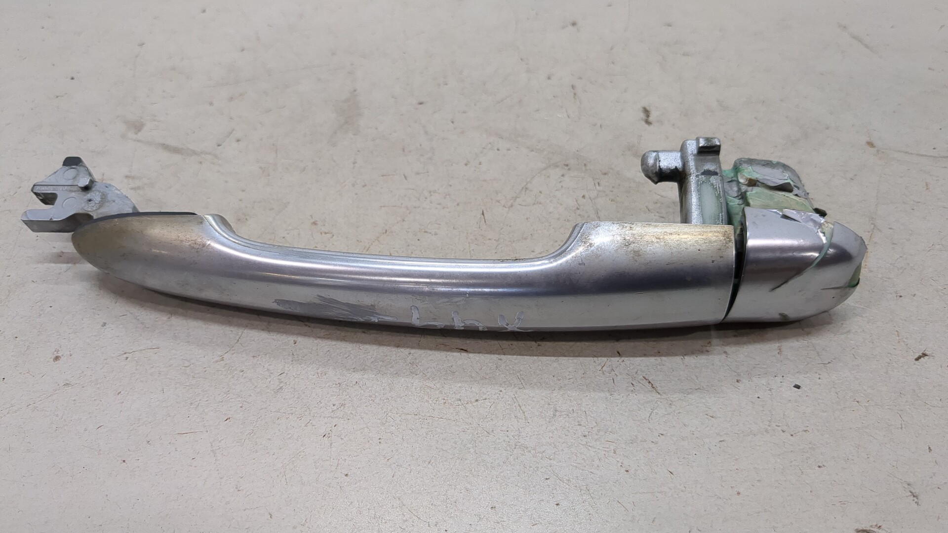 Ручка двери наружная