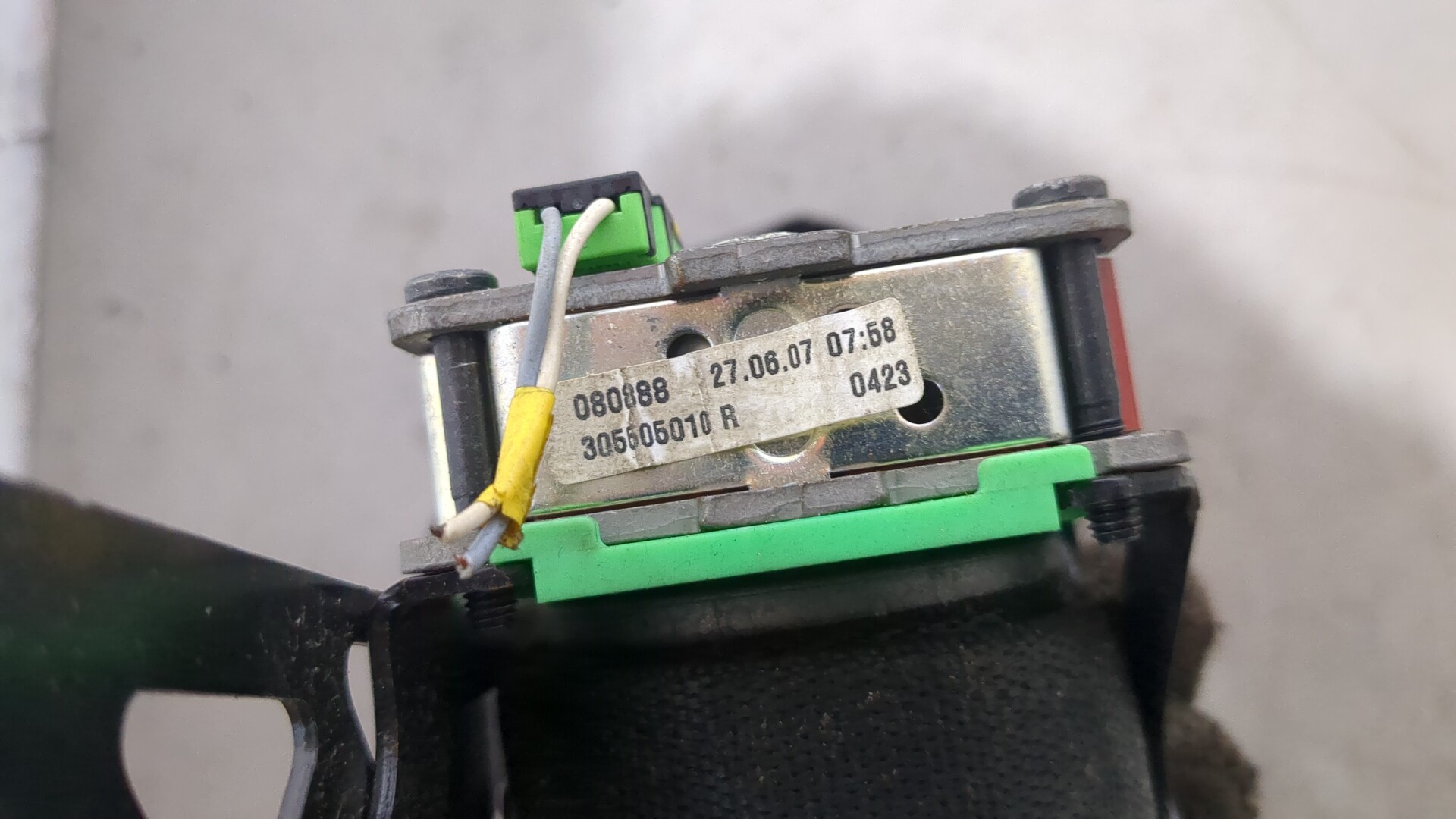 Ремень безопасности