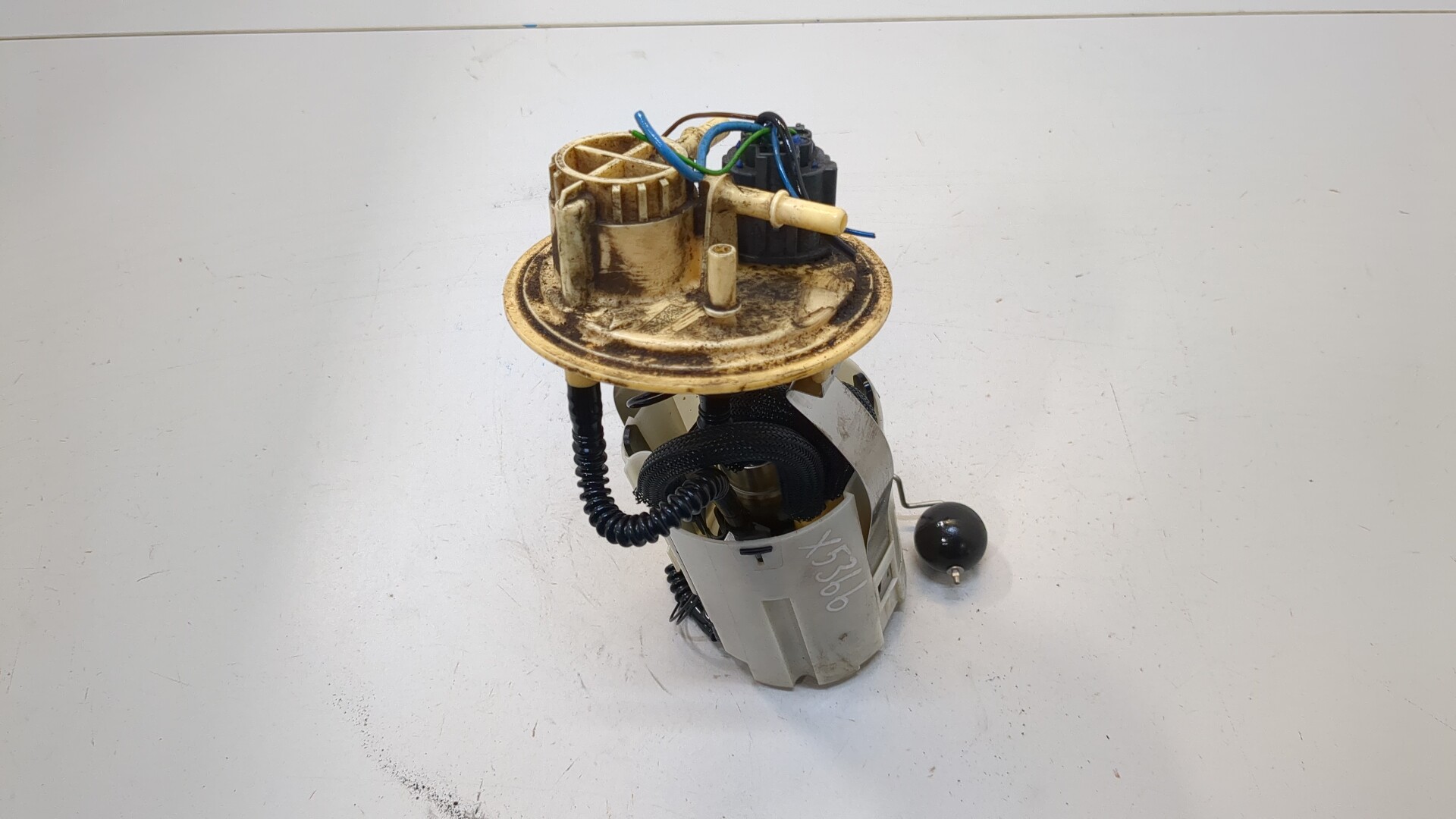 Насос топливный электрический