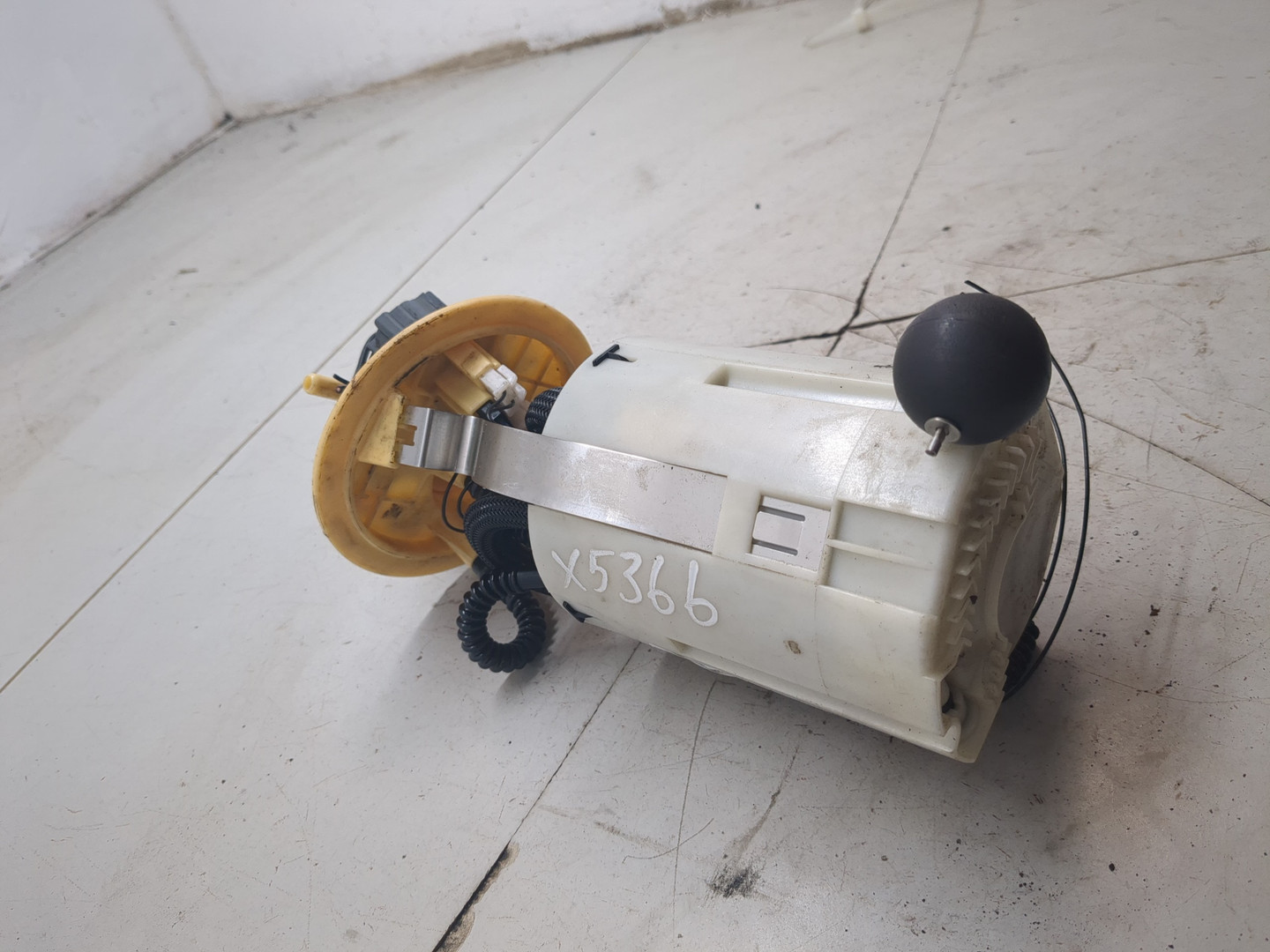 Насос топливный электрический