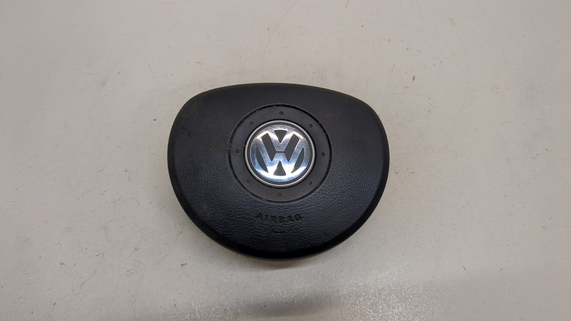 Подушка безопасности в рулевое колесо