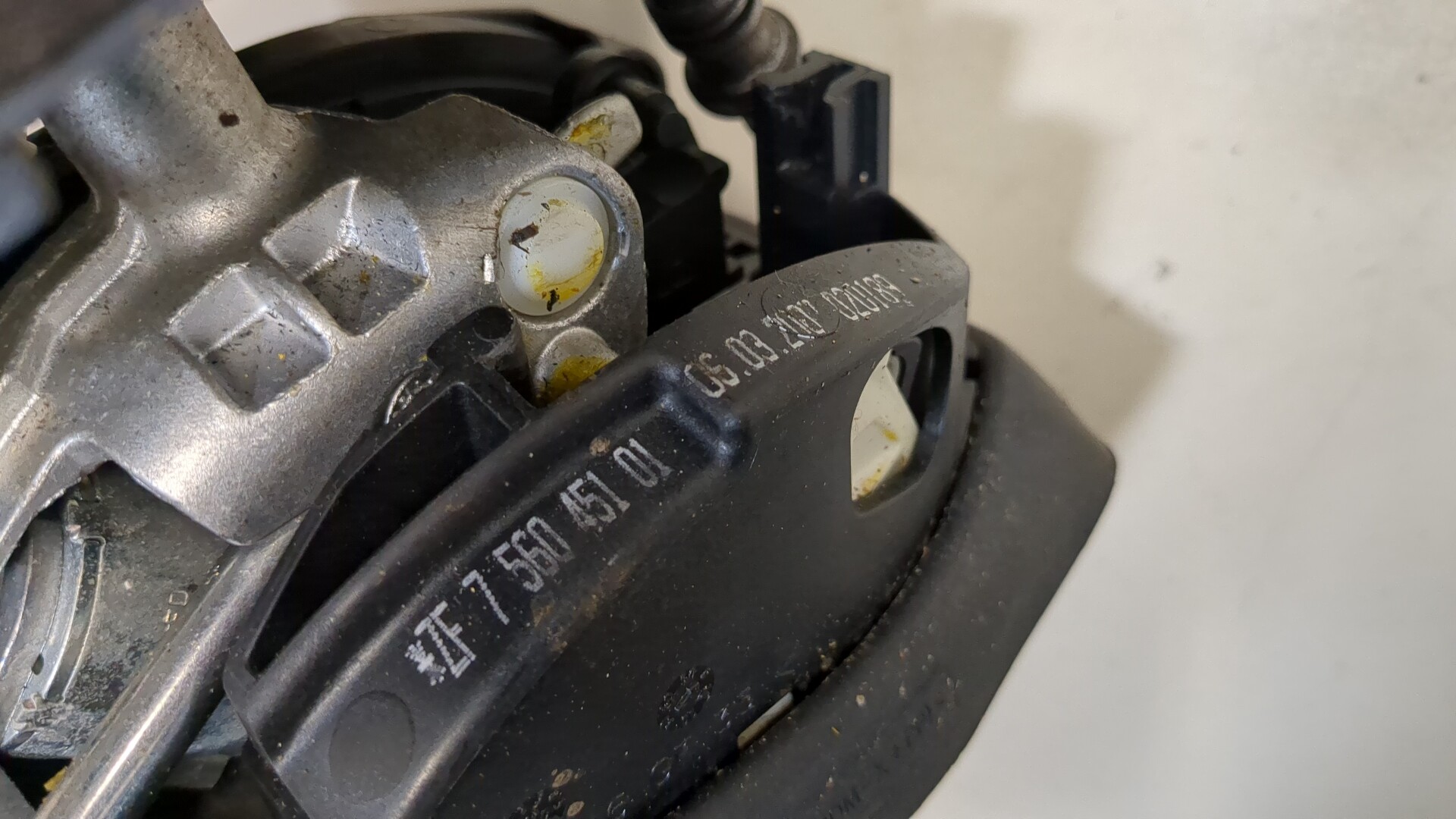 Кулиса МКПП / АКПП