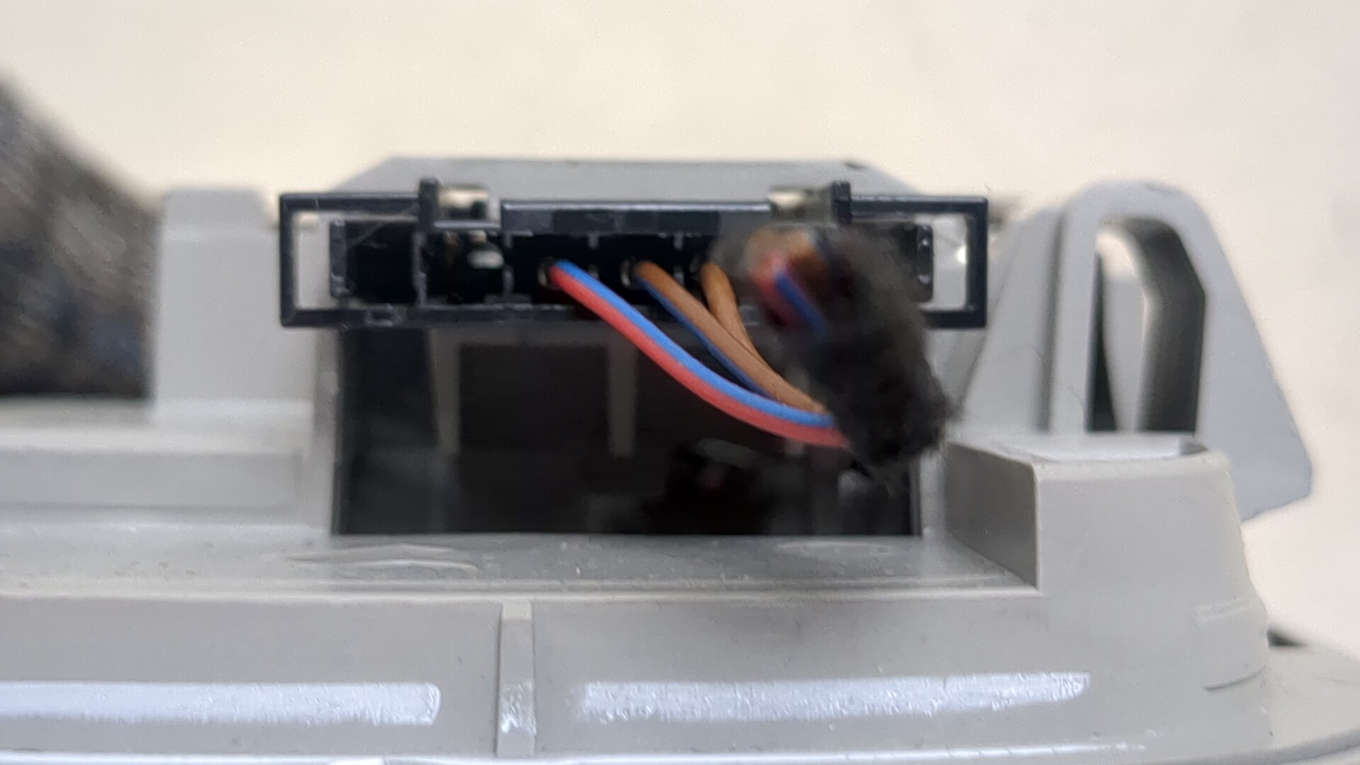 Плафон салонный