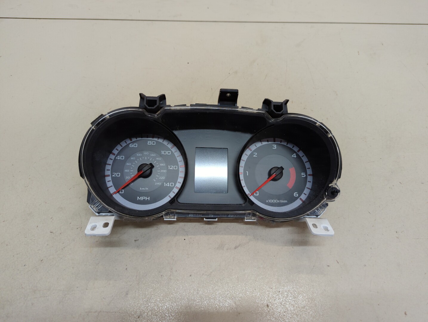 Панель приборов