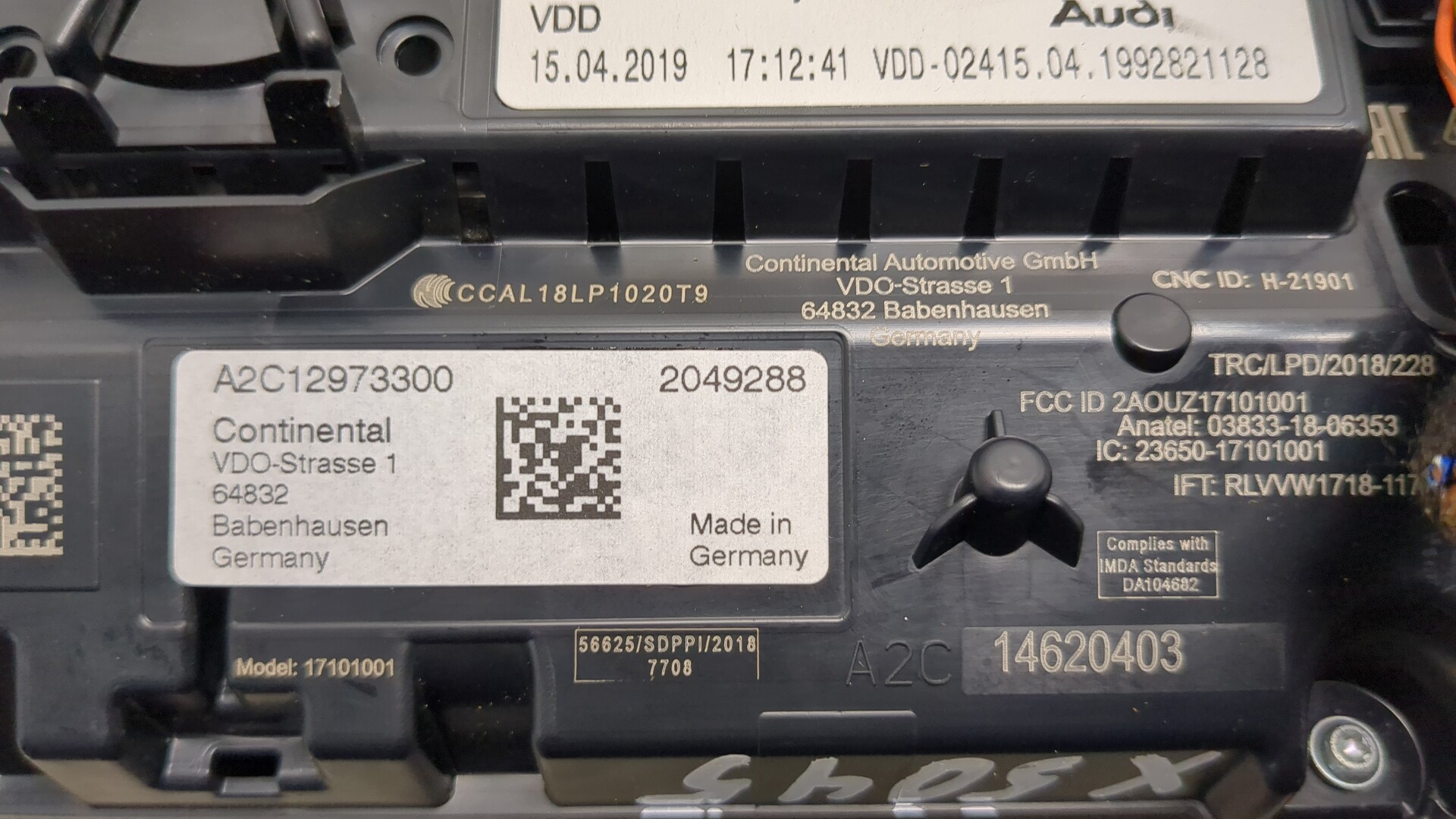 Панель приборов