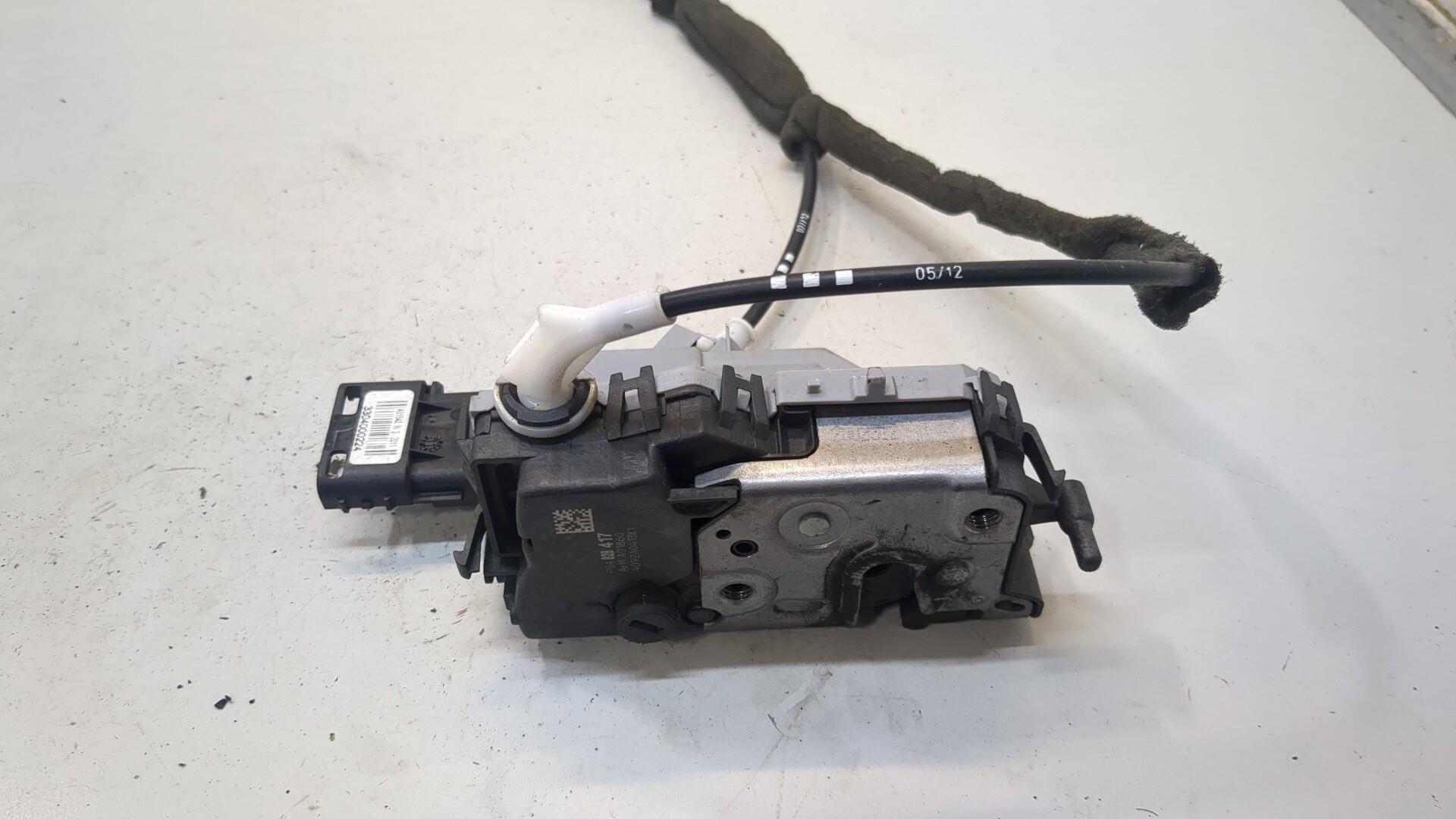 Замок двери сдвижной