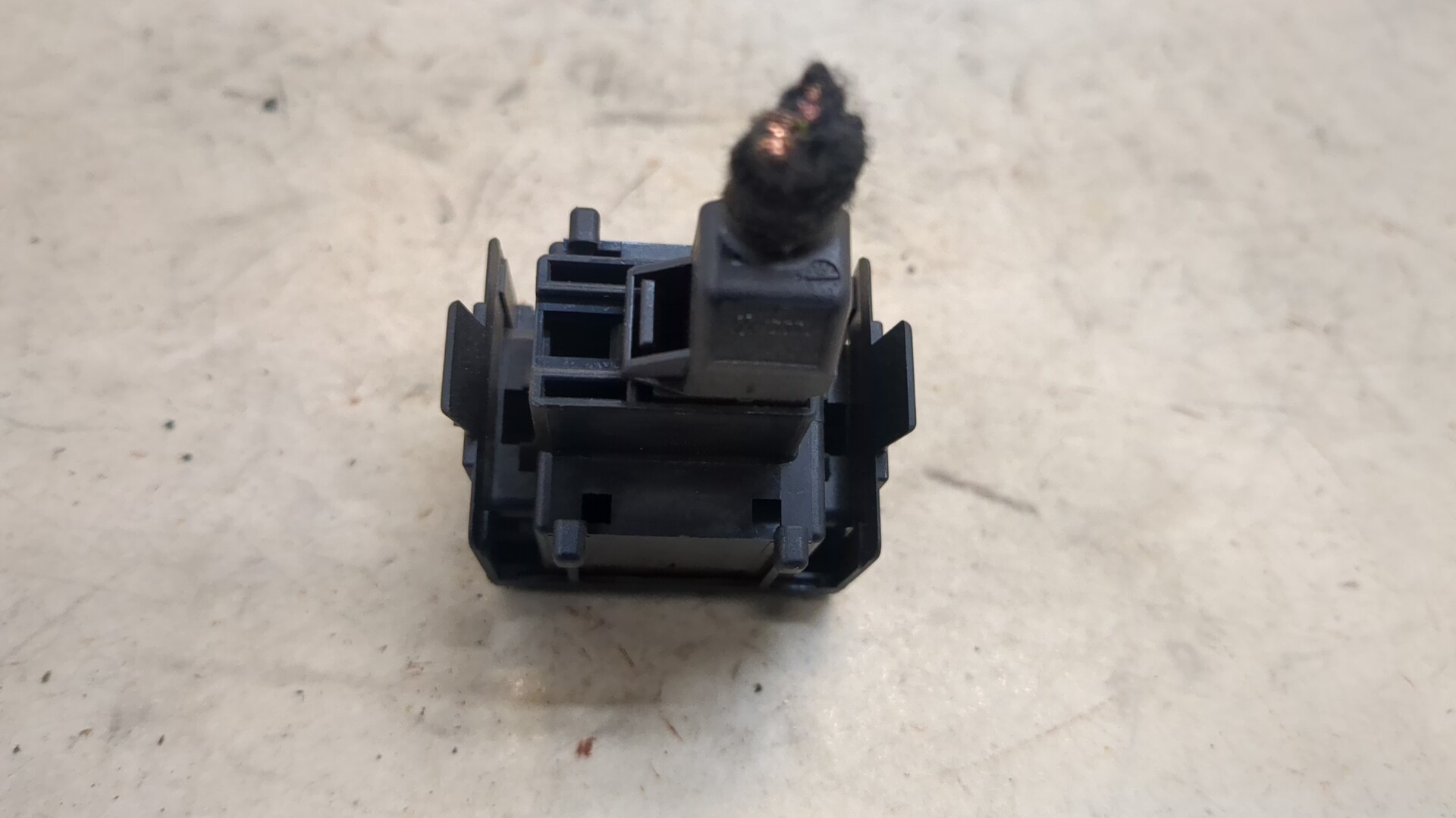 Кнопка корректора фар для Fabia (5J) 2007-2015