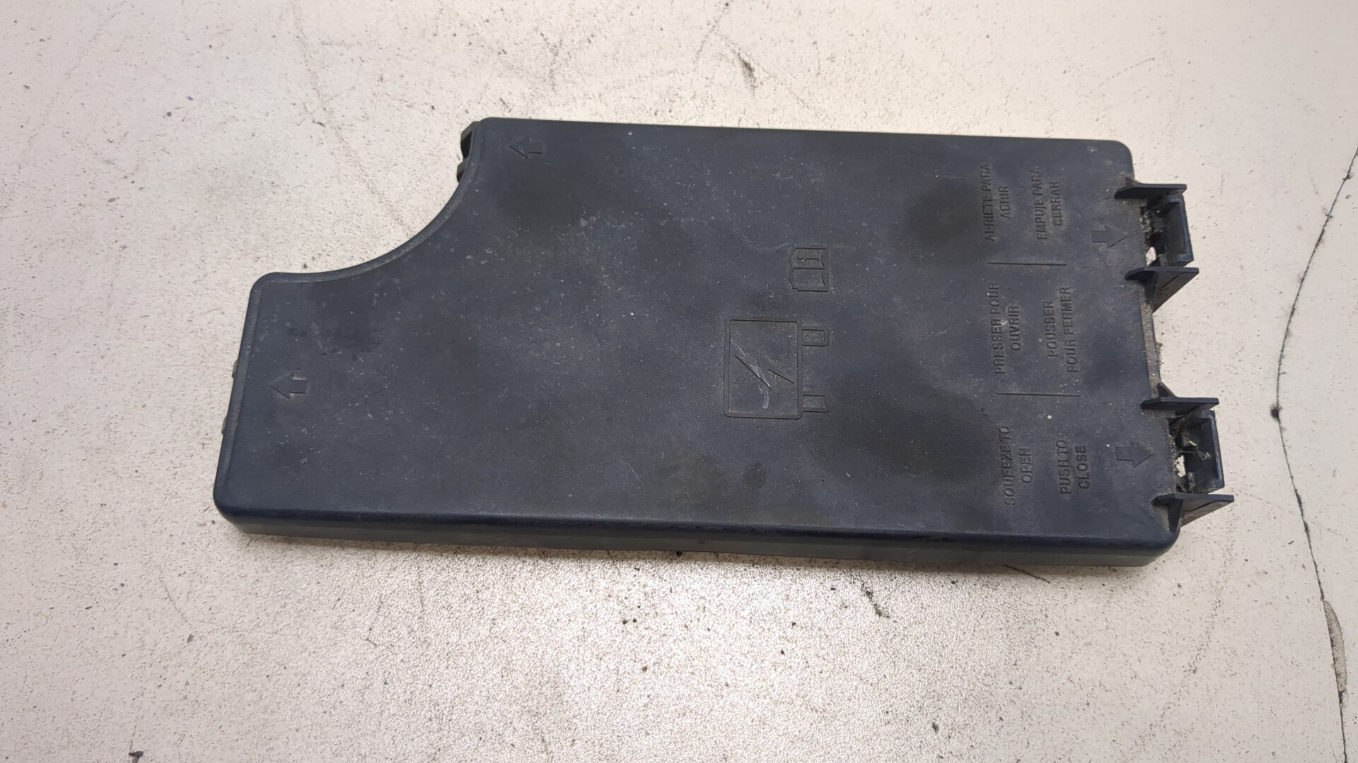 Корпус блока предохранителей