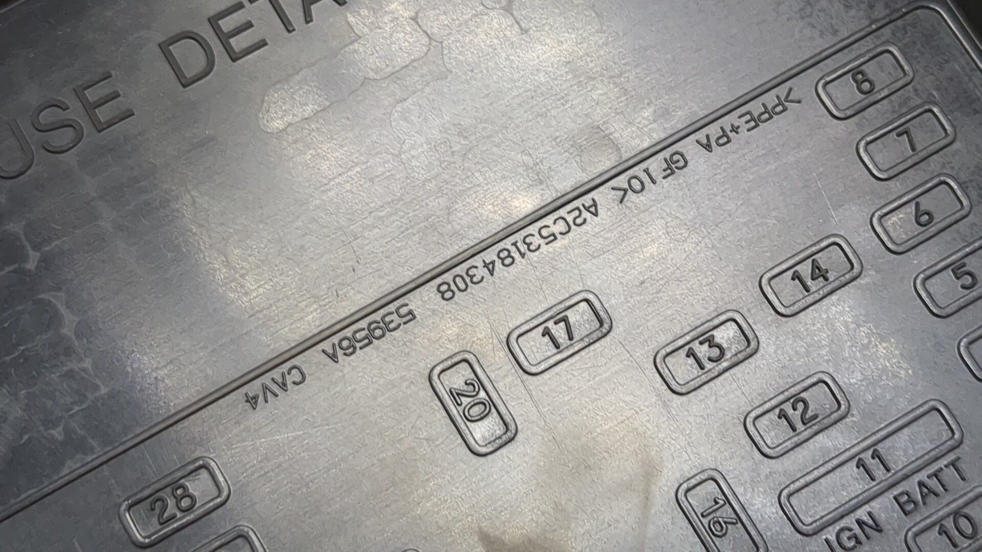 Корпус блока предохранителей