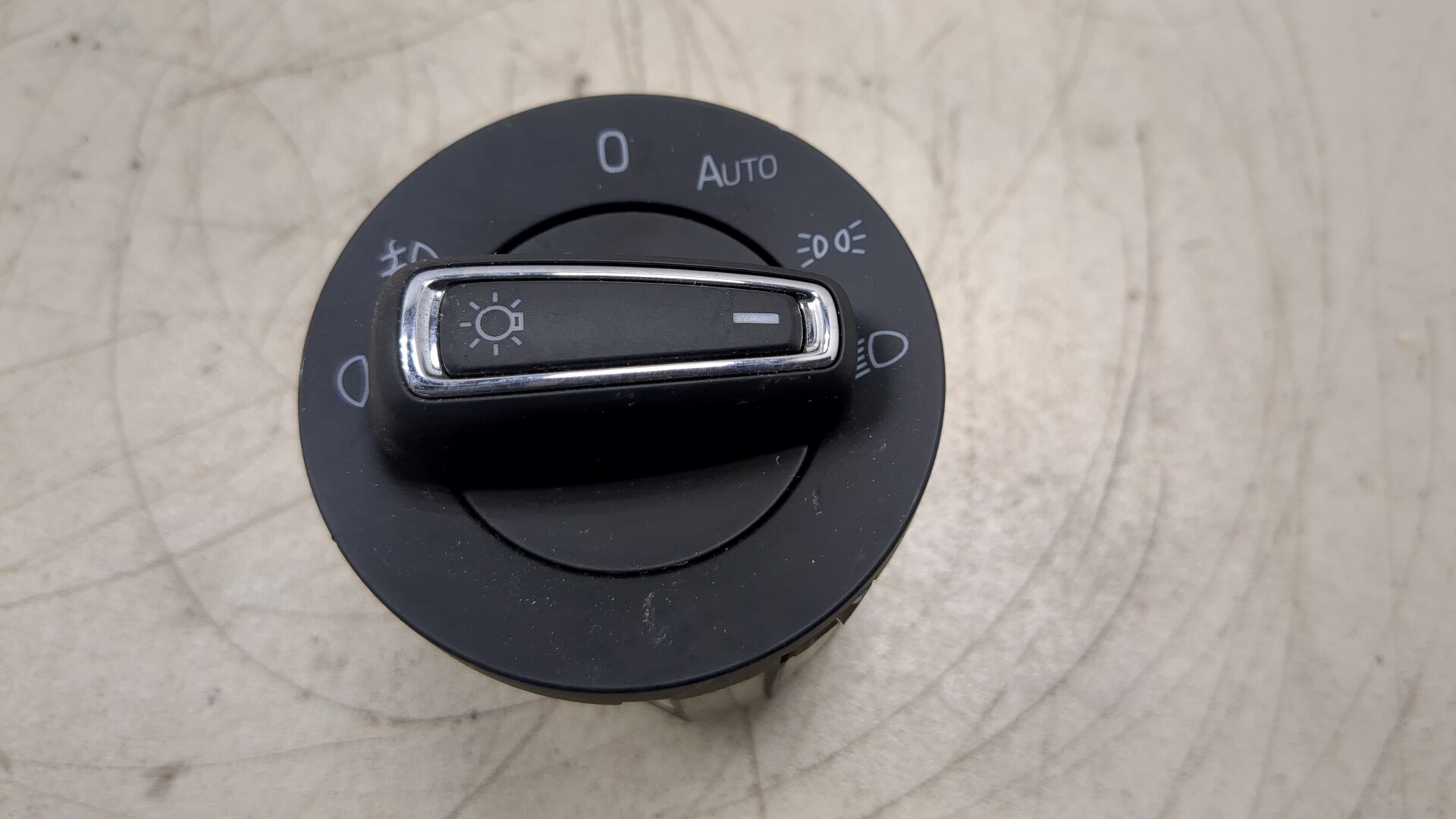 Переключатель света фар