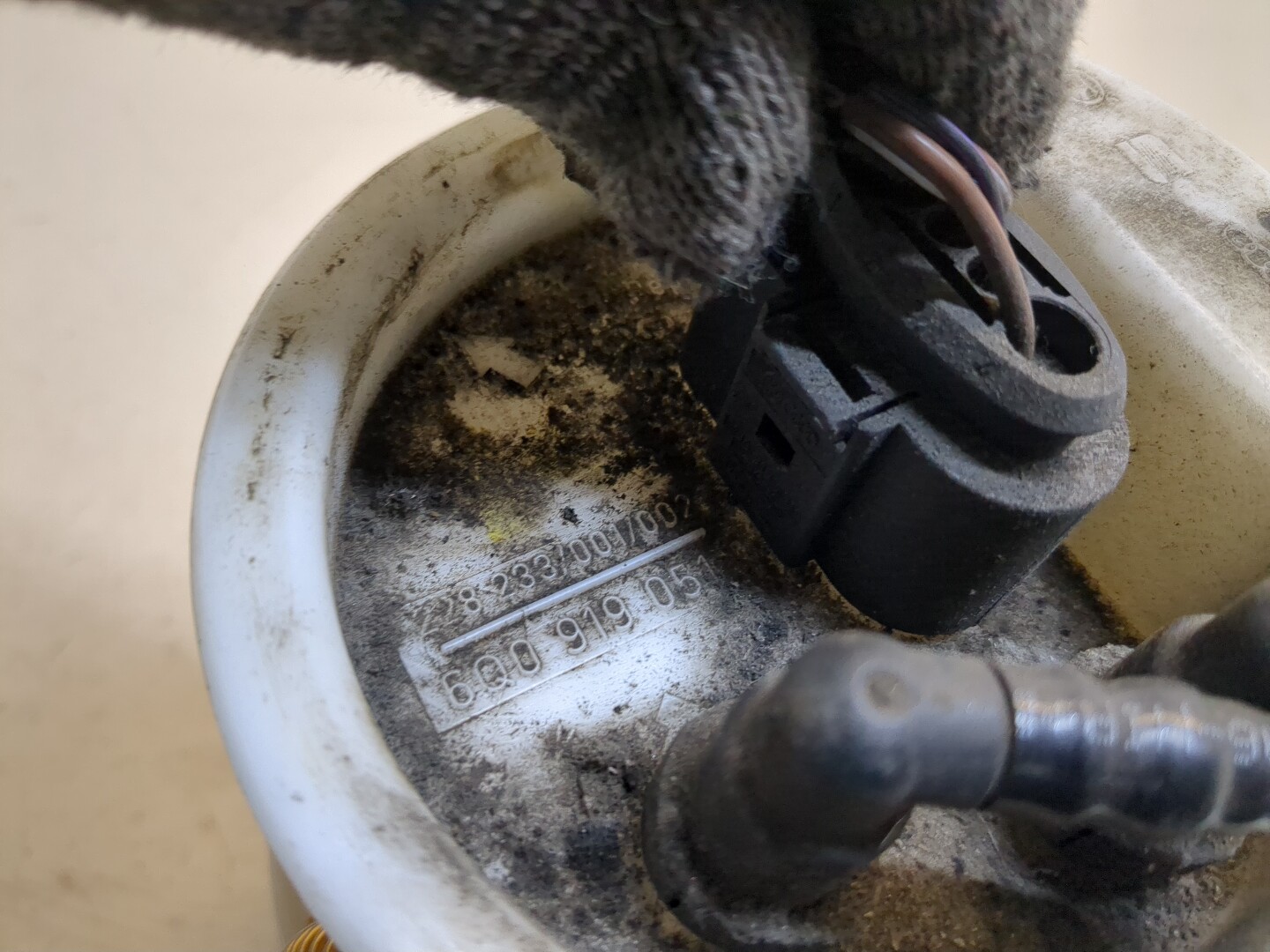 Насос топливный электрический