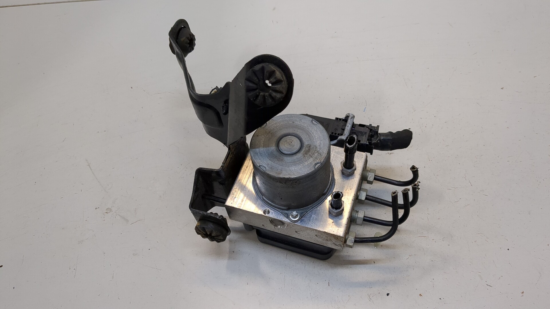 Блок ABS (насос)